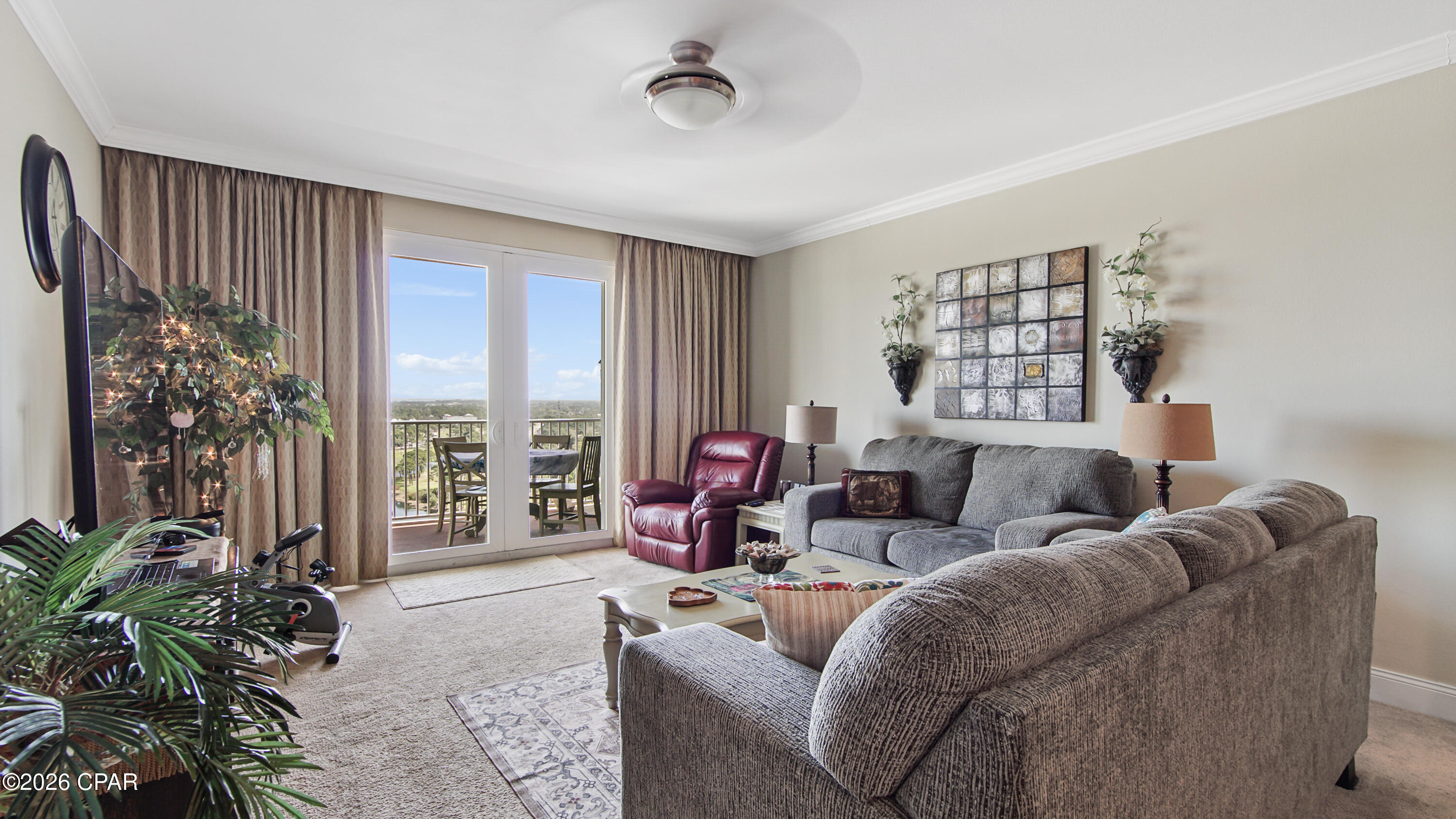 Image 25 For 9902 Thomas Drive 1830
