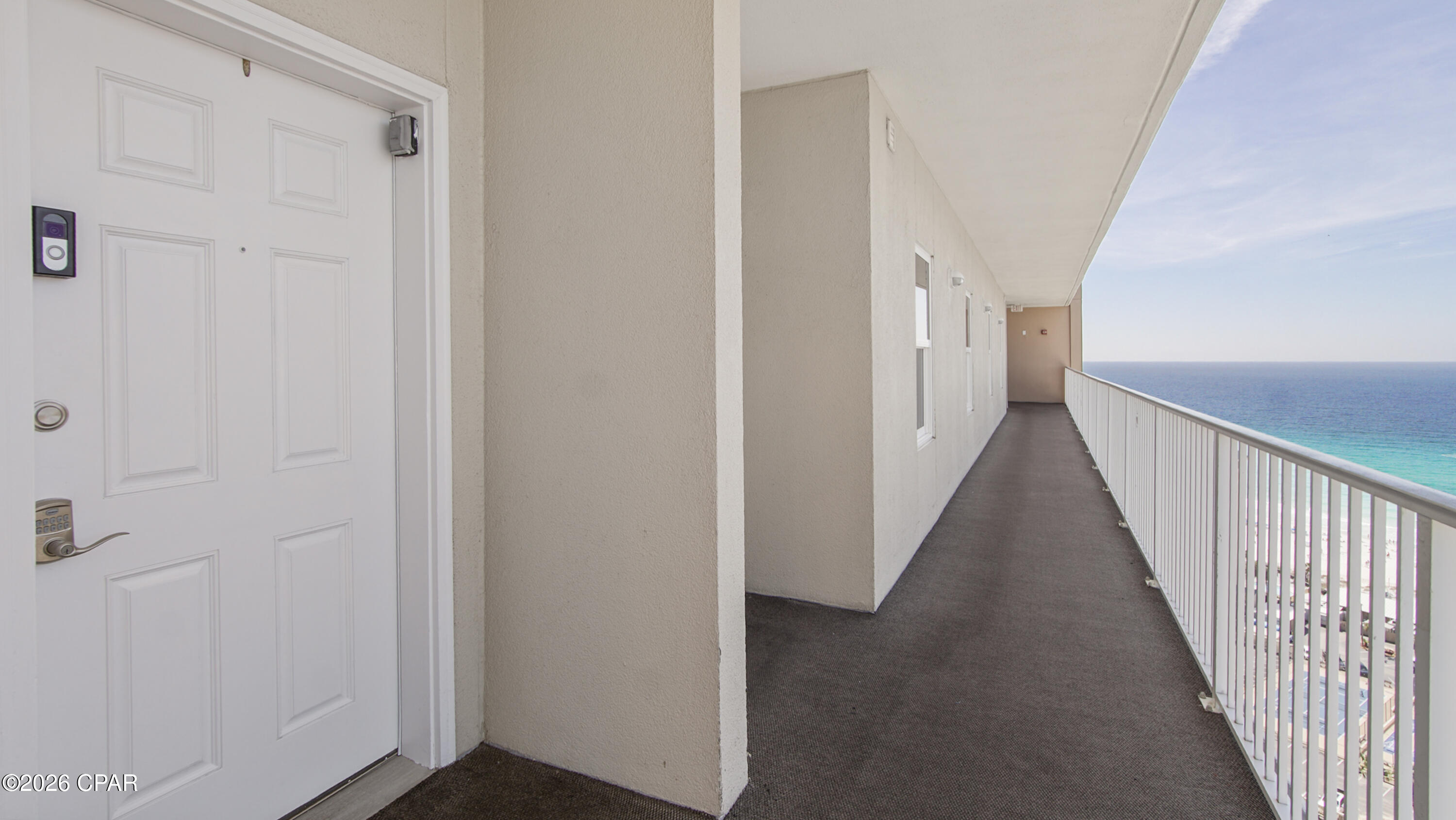 Image 4 For 9902 Thomas Drive 1830