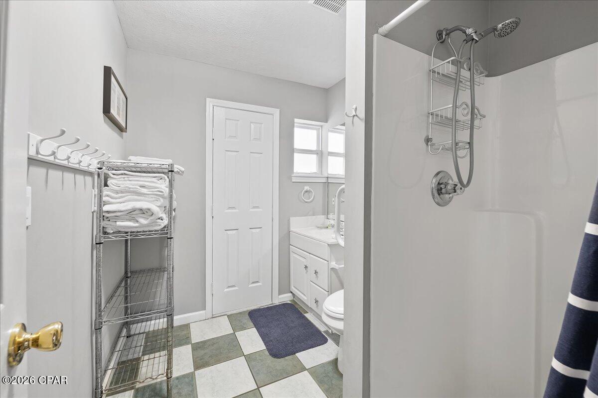 Image 11 For 16305 Front Beach Road