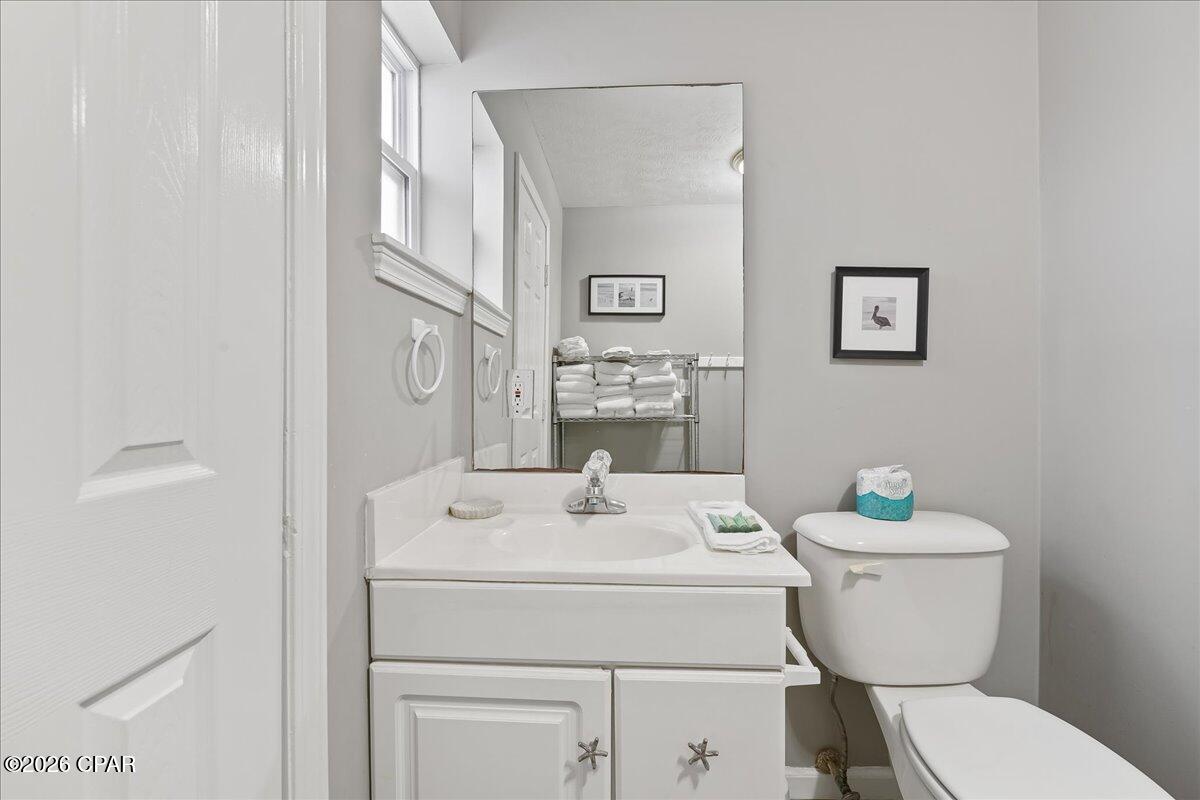 Image 12 For 16305 Front Beach Road