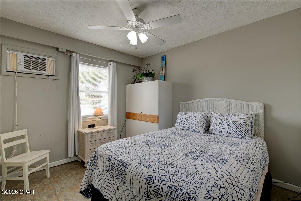 Image 29 For 16305 Front Beach Road