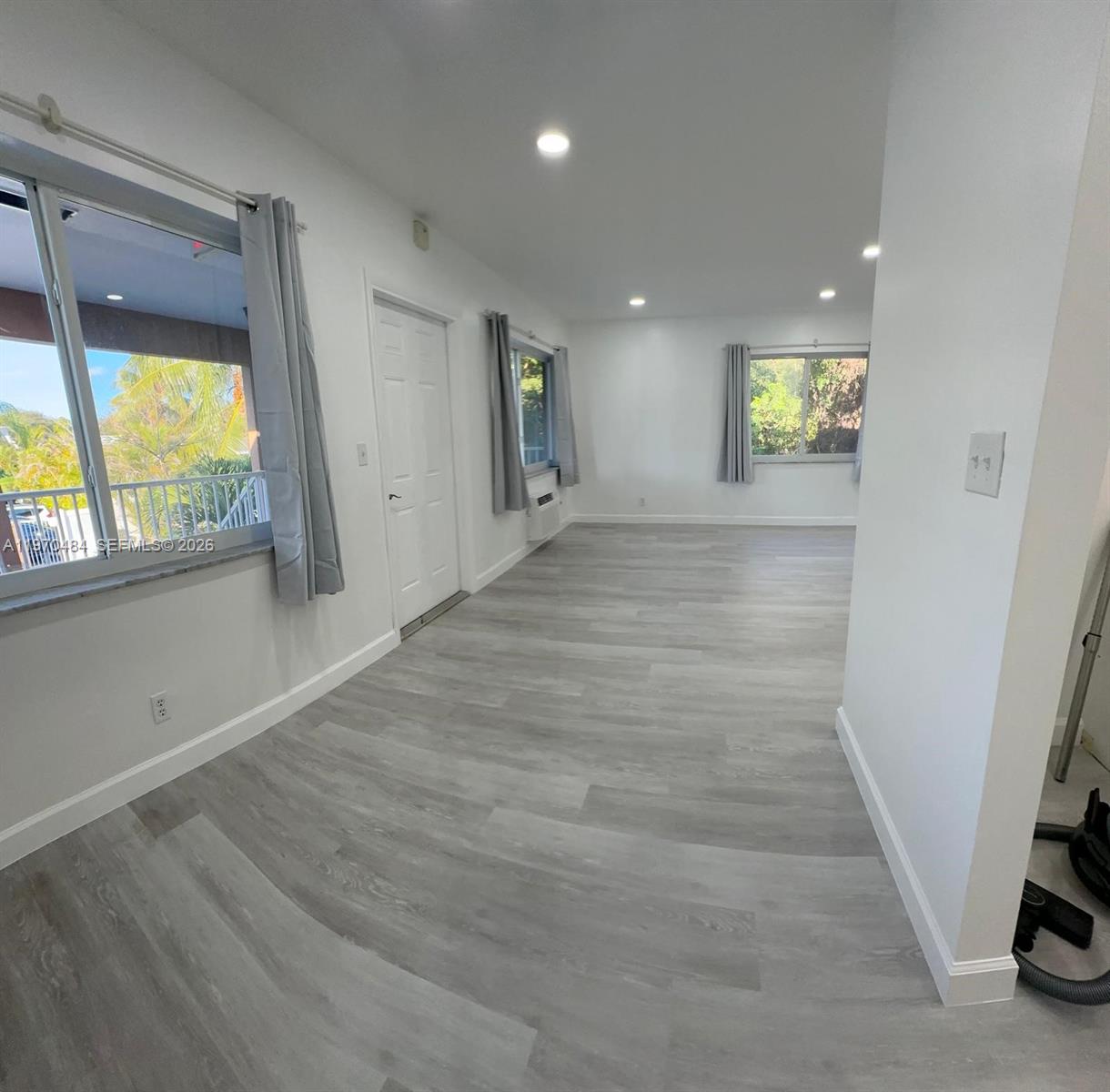 Malibu Gardens Condo