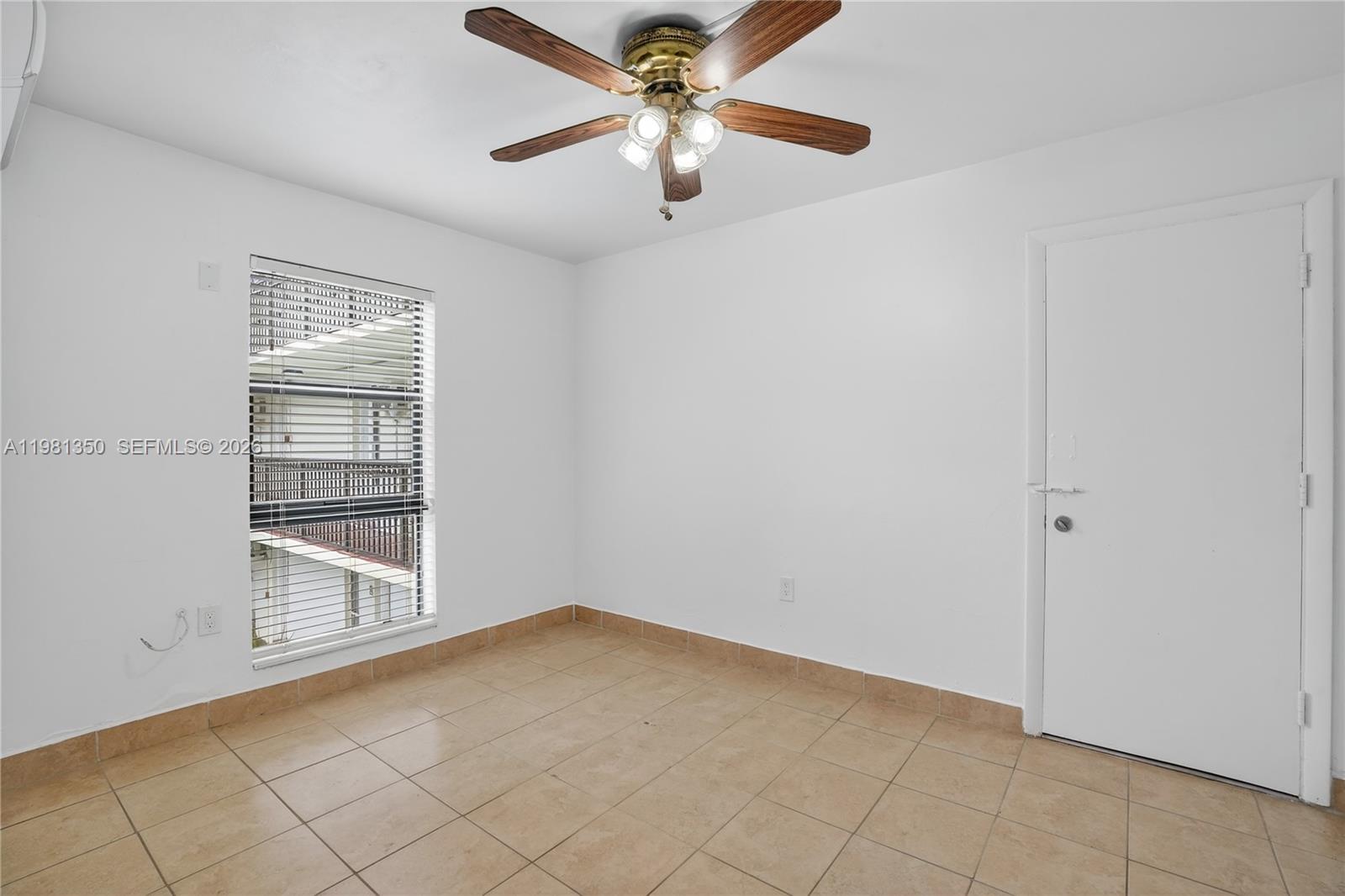Property photo # 4