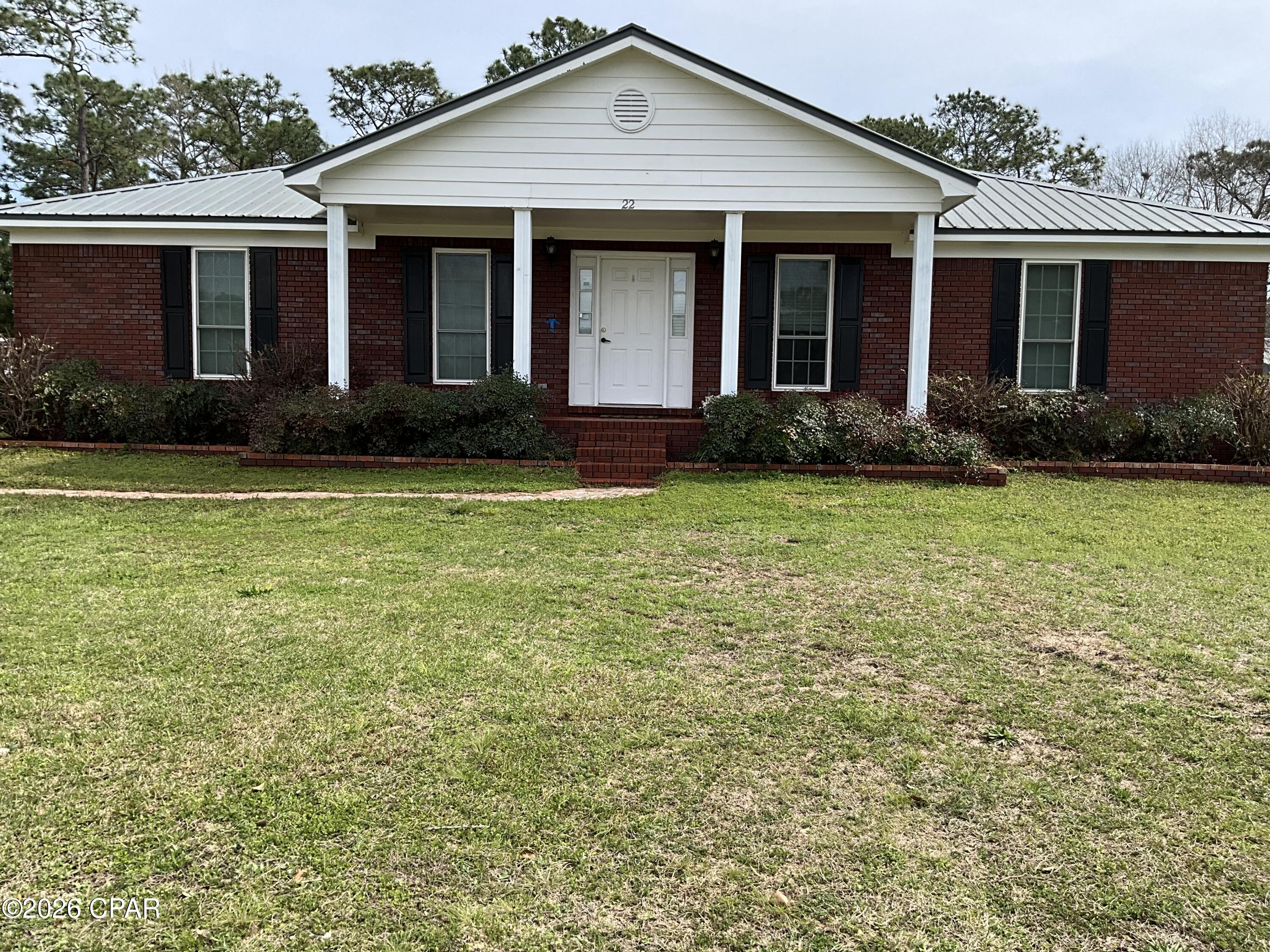 Homes for sale in Defuniak Springs, FL | 22 Ten Lake Dr, Defuniak Springs, FL 32433 | MLS# 786713