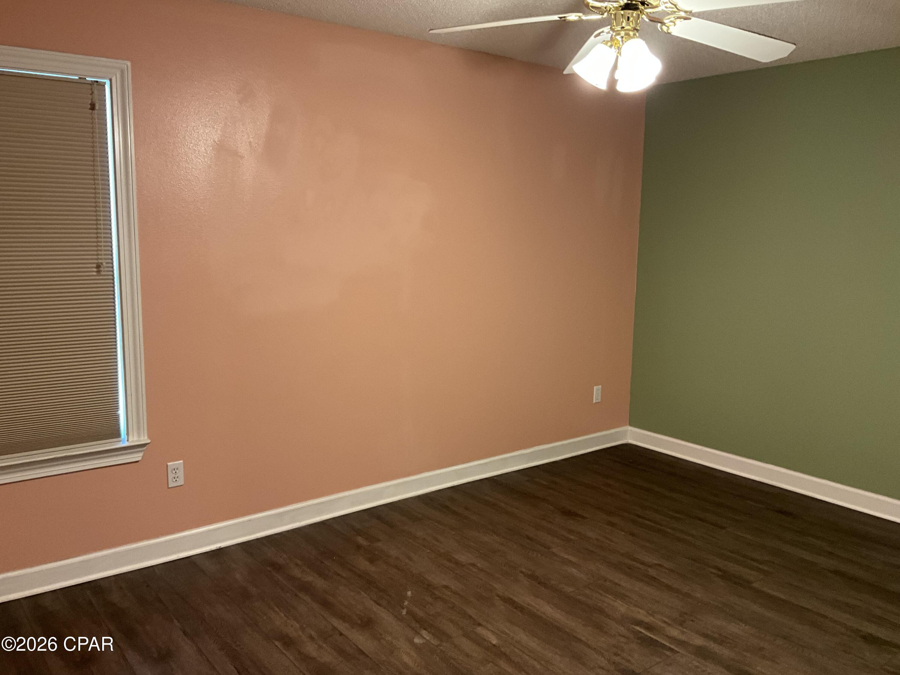 Image 24 For 22 Ten Lake Drive