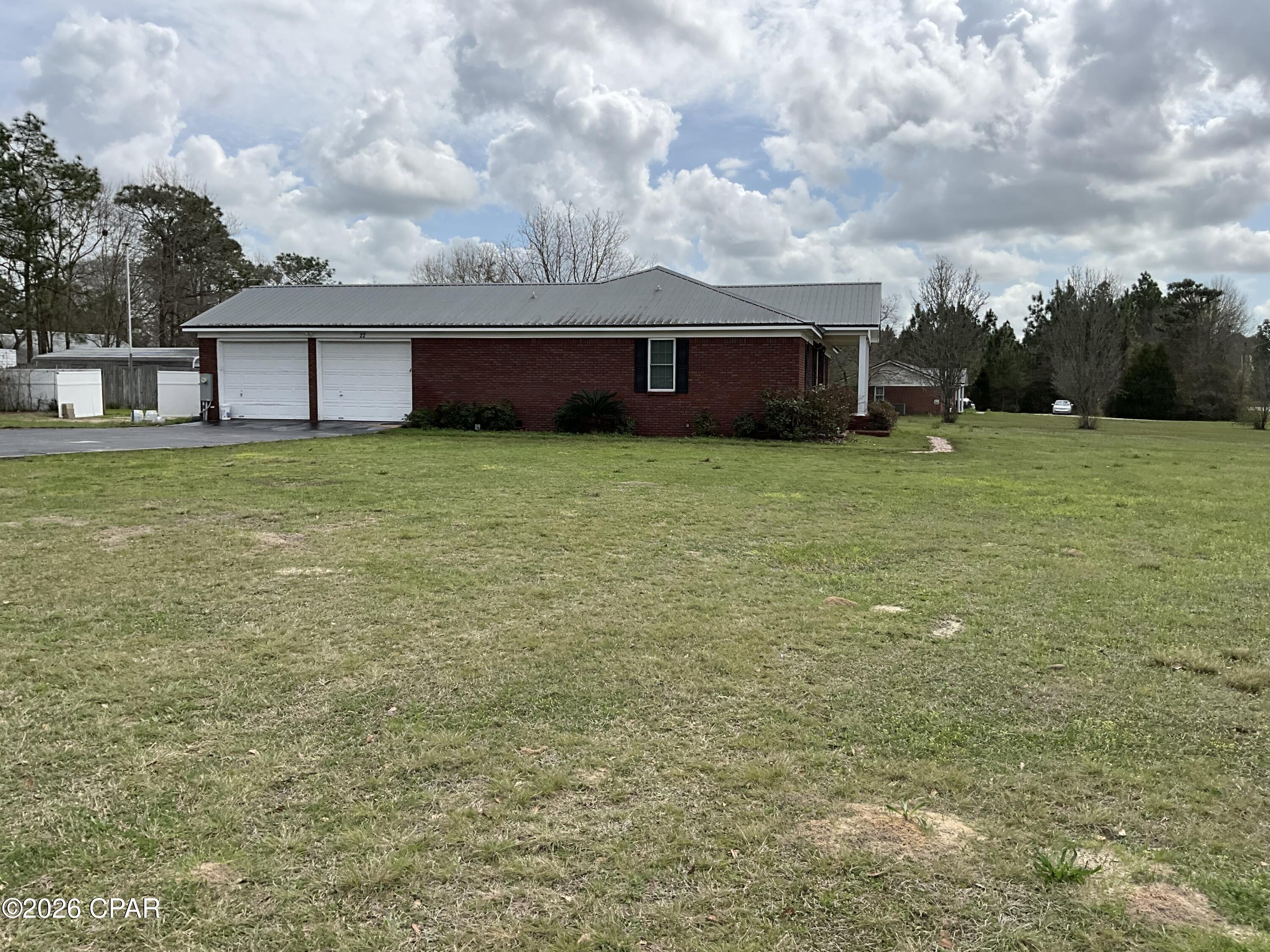 Image 38 For 22 Ten Lake Drive