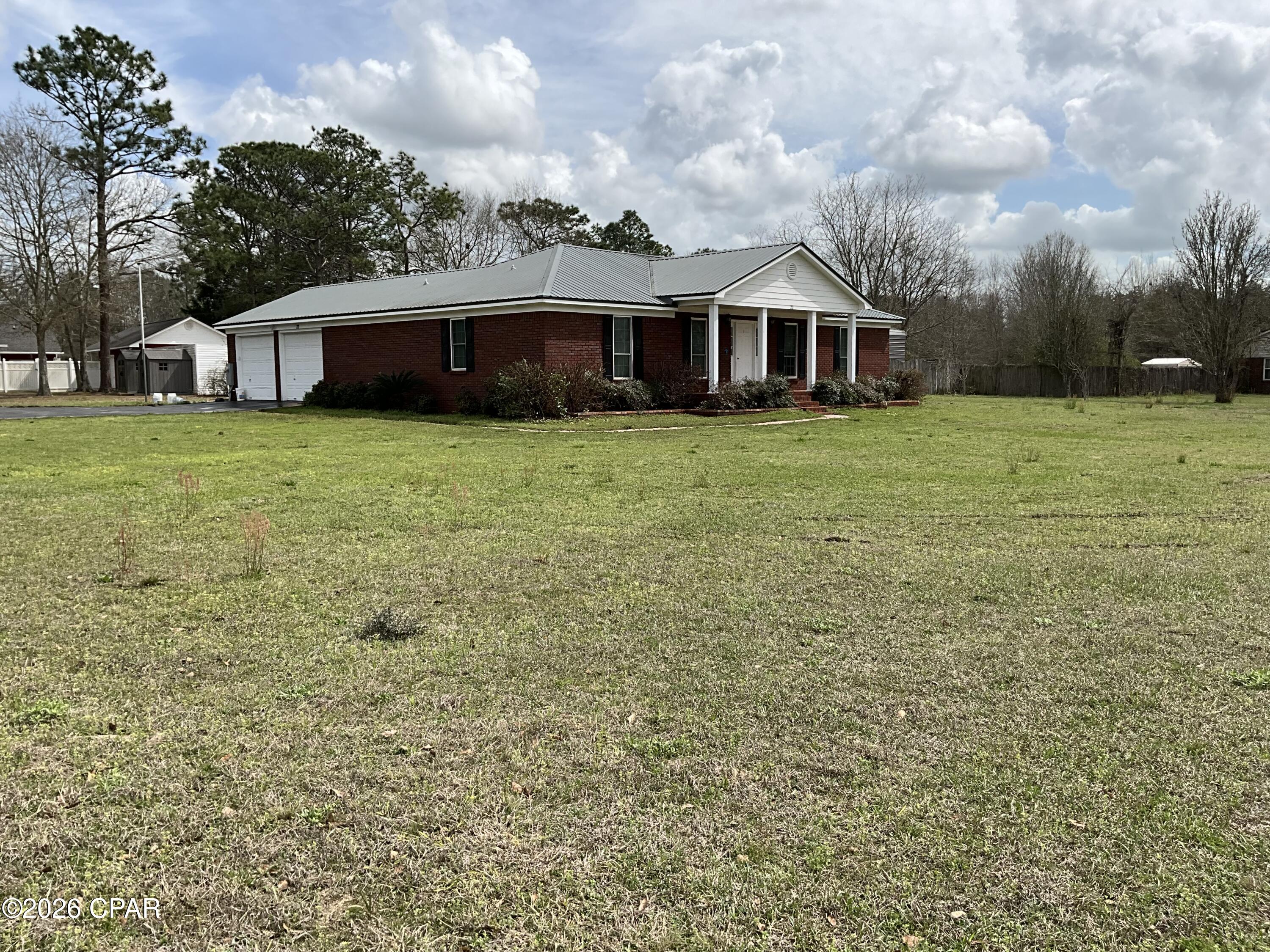 Image 40 For 22 Ten Lake Drive