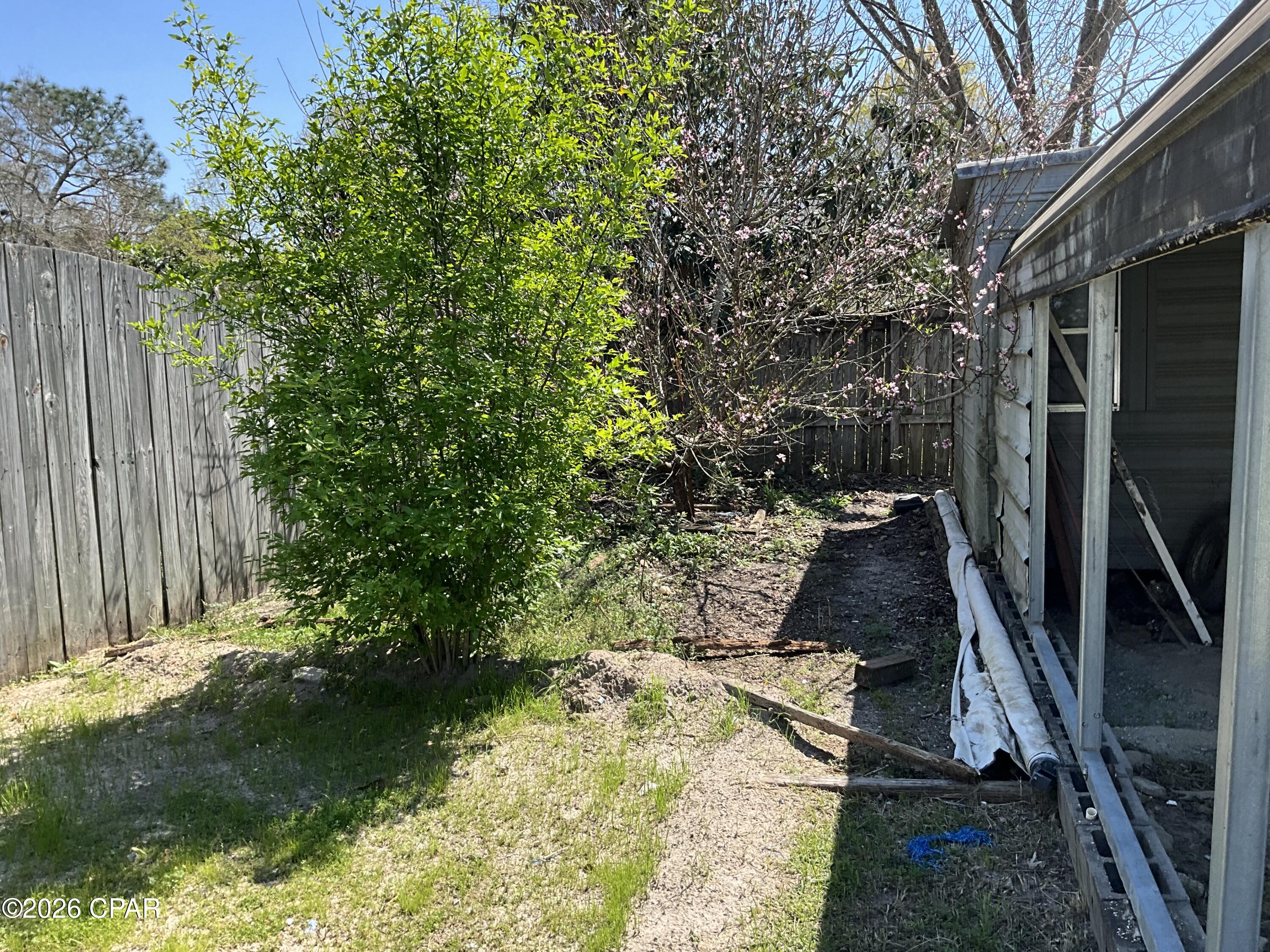 Image 45 For 22 Ten Lake Drive