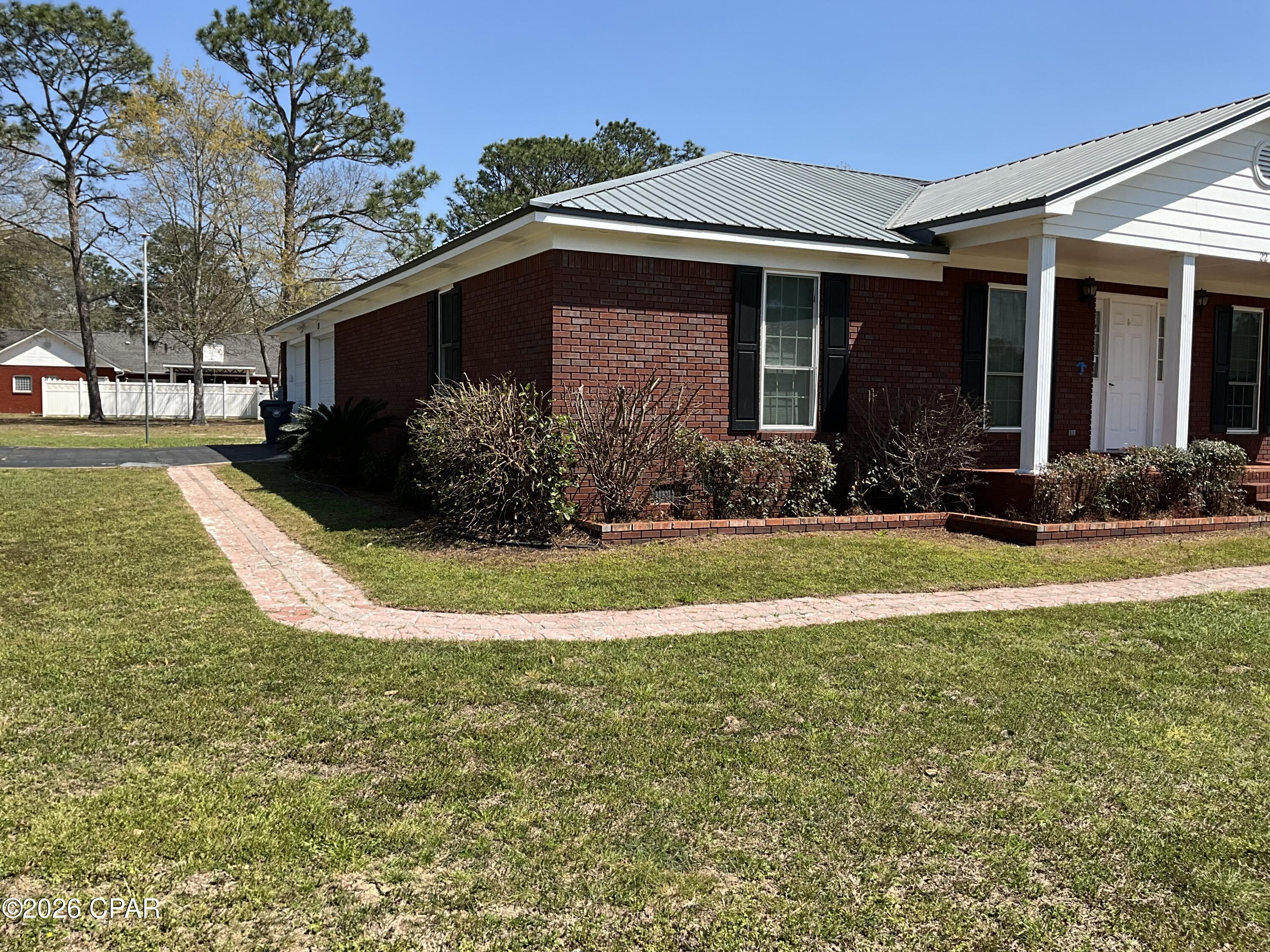 Image 50 For 22 Ten Lake Drive