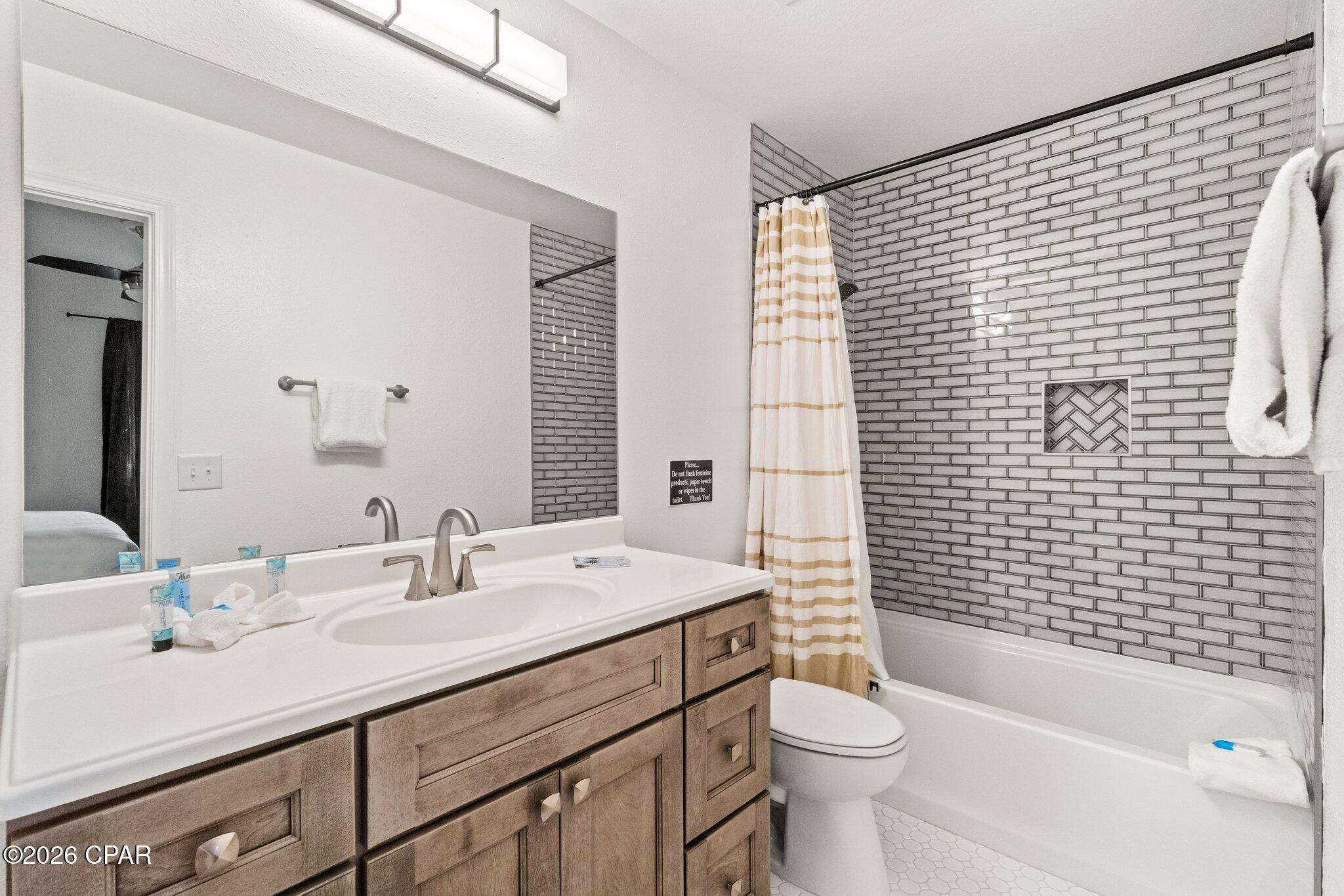 Image 16 For 5218 Beach Drive