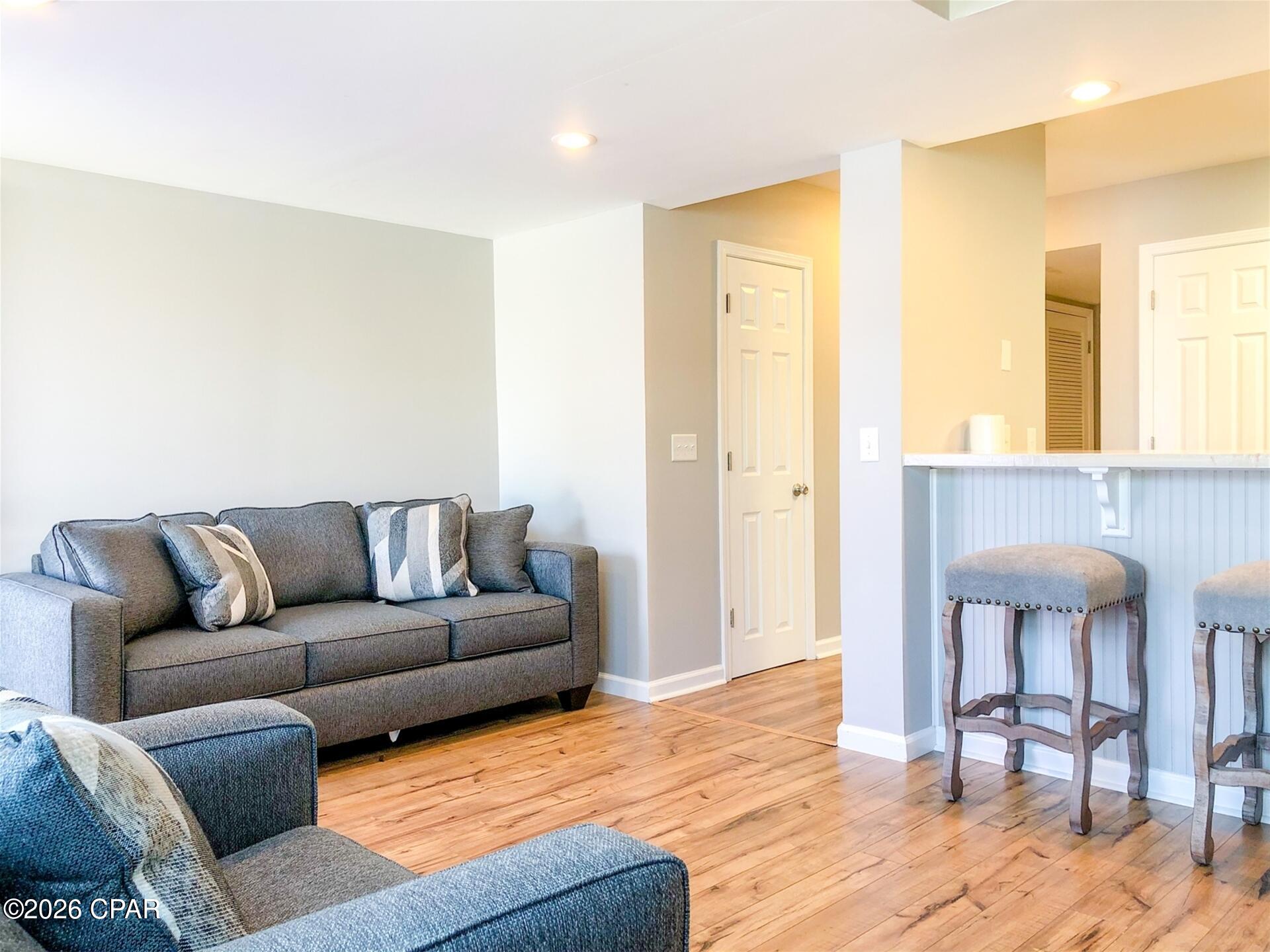 Image 23 For 5218 Beach Drive