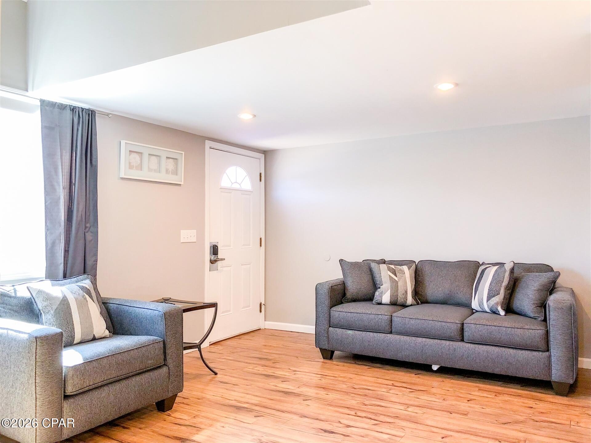 Image 24 For 5218 Beach Drive