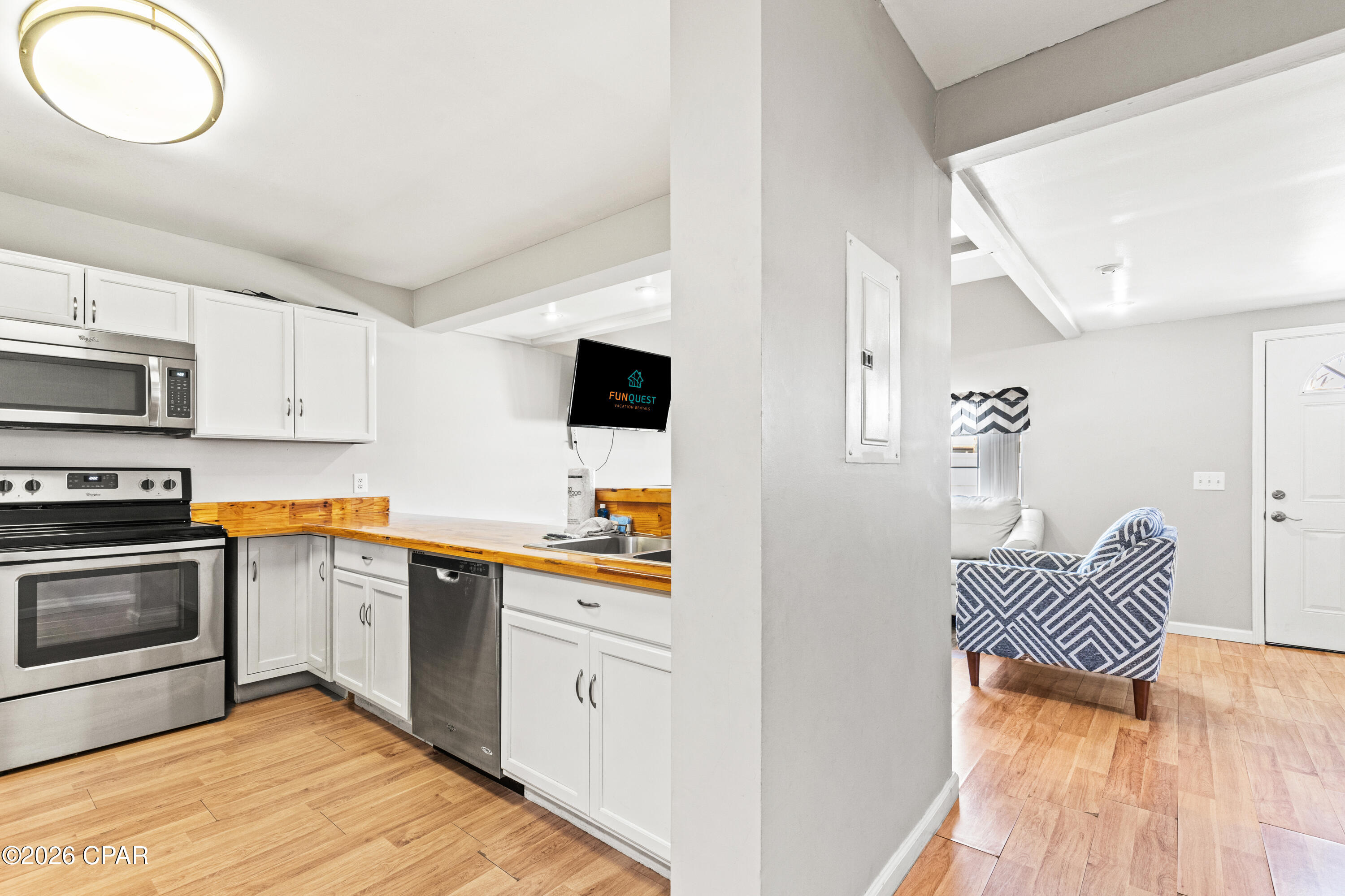 Image 37 For 5218 Beach Drive