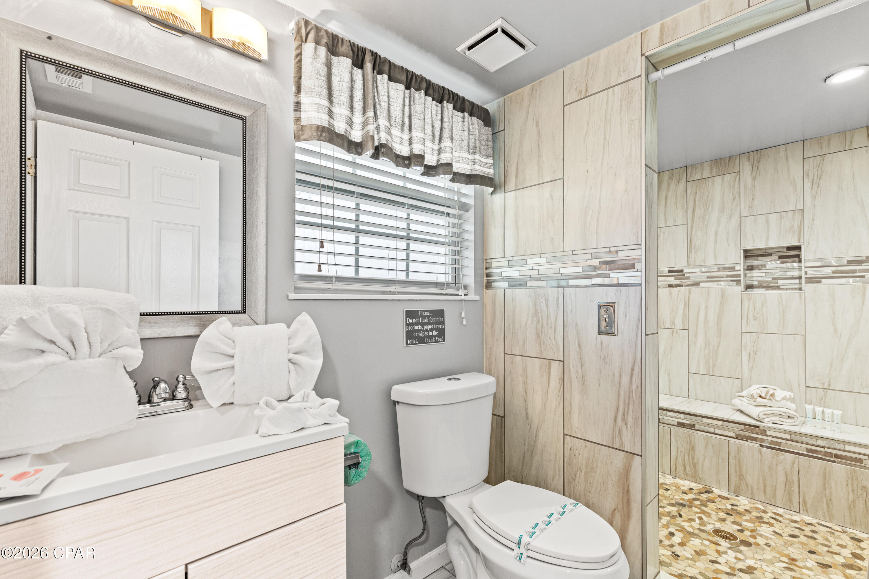 Image 38 For 5218 Beach Drive