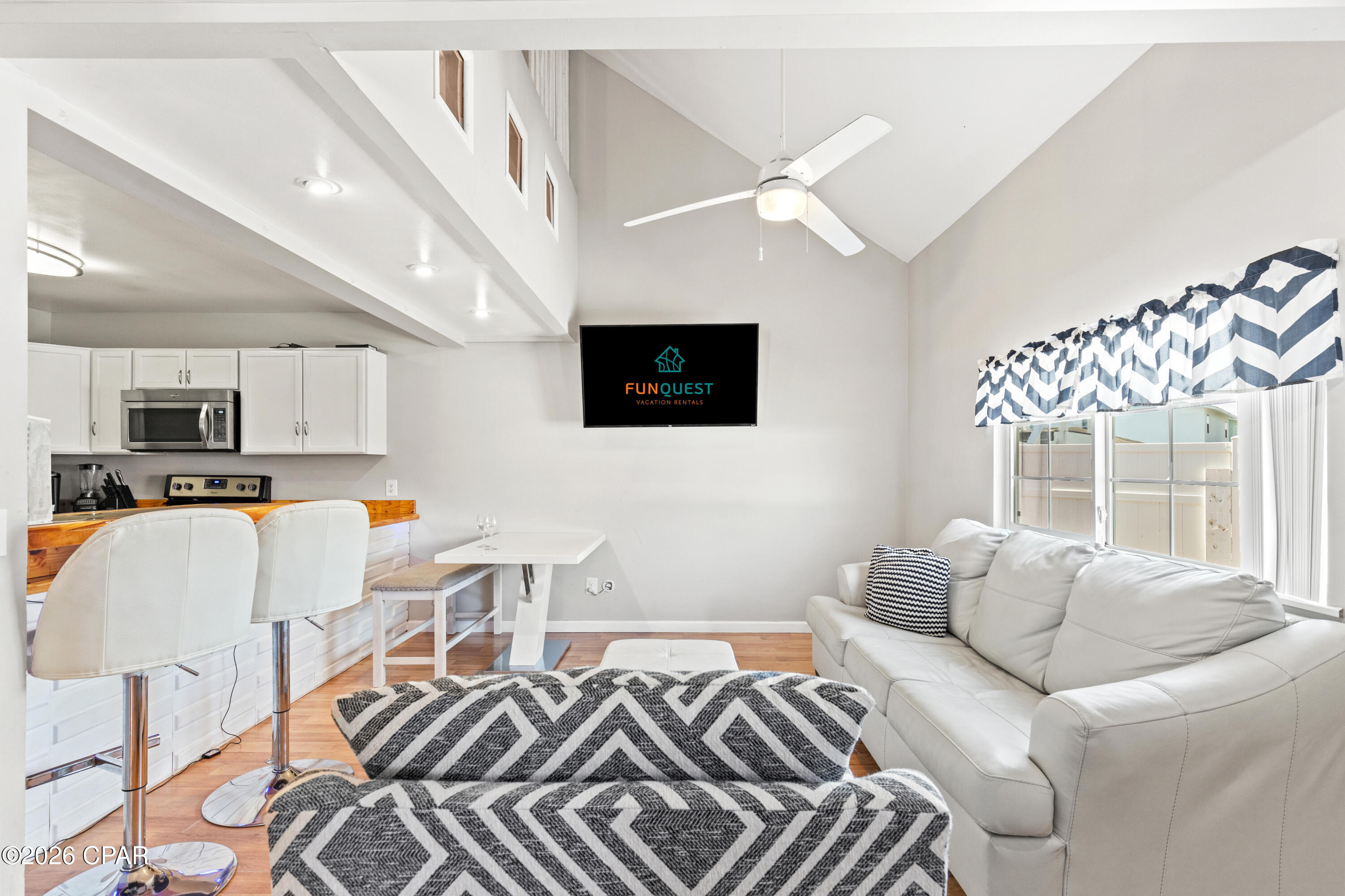 Image 42 For 5218 Beach Drive