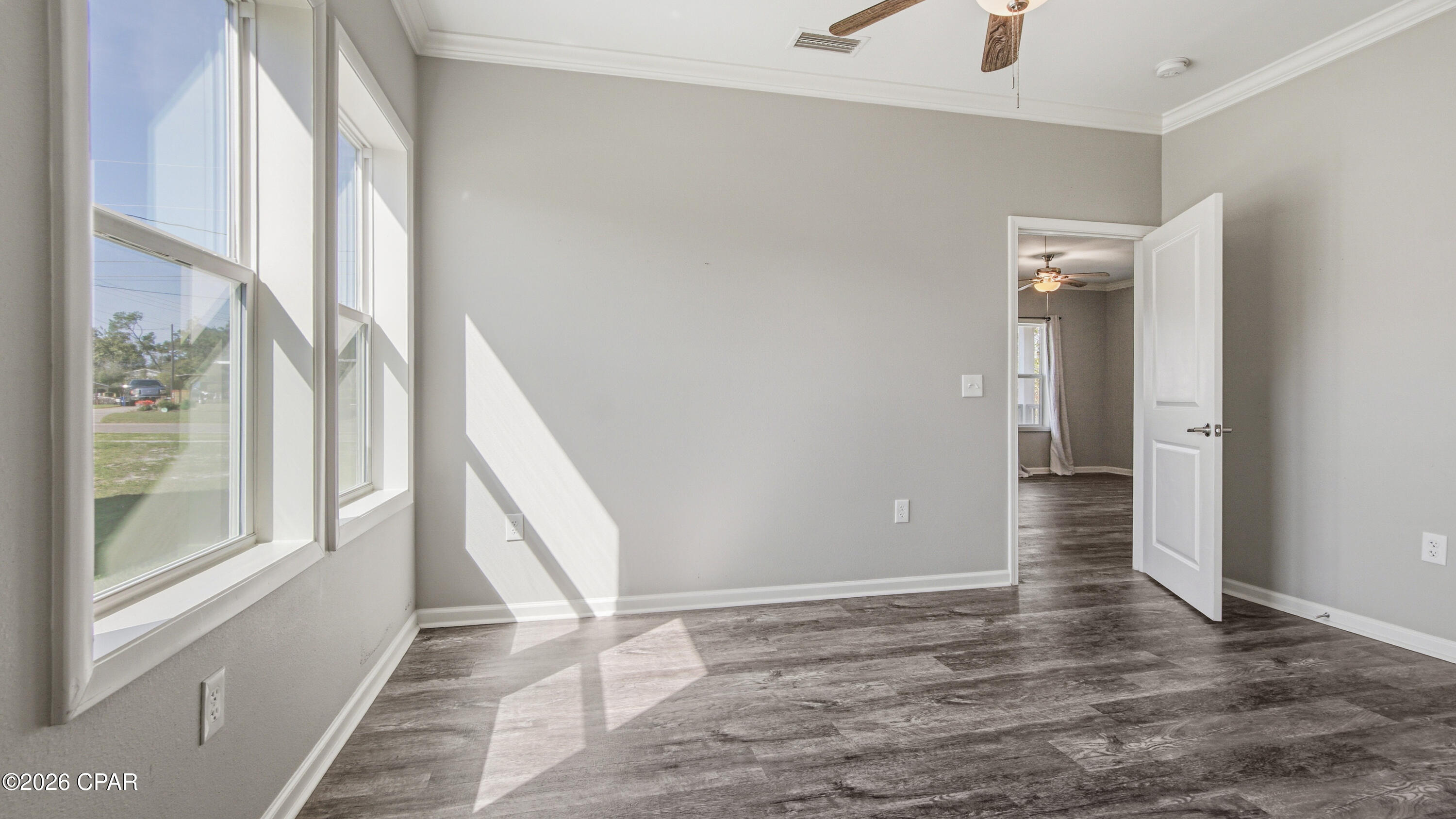 Image 17 For 604 Satsuma Avenue