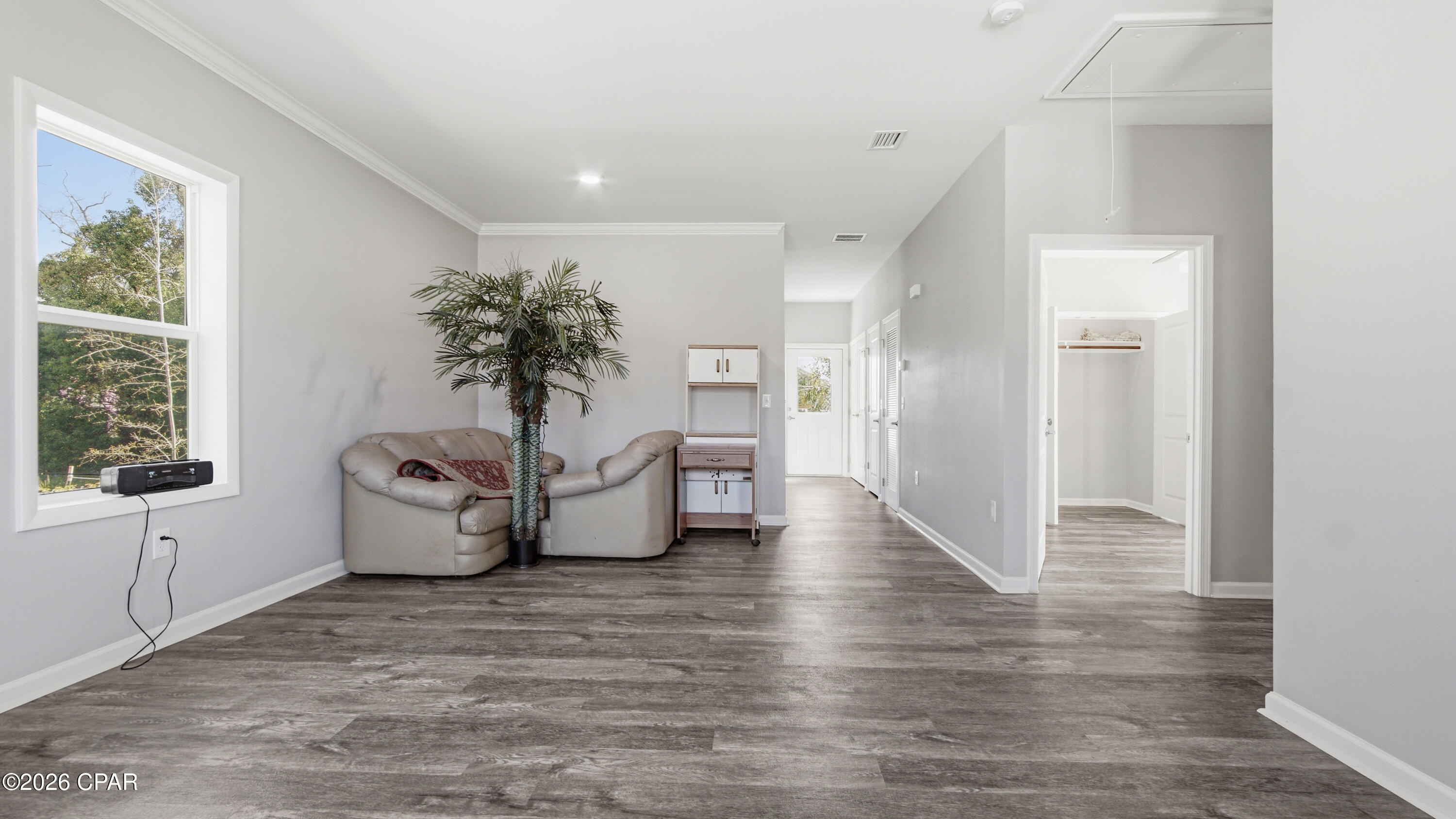 Image 3 For 604 Satsuma Avenue