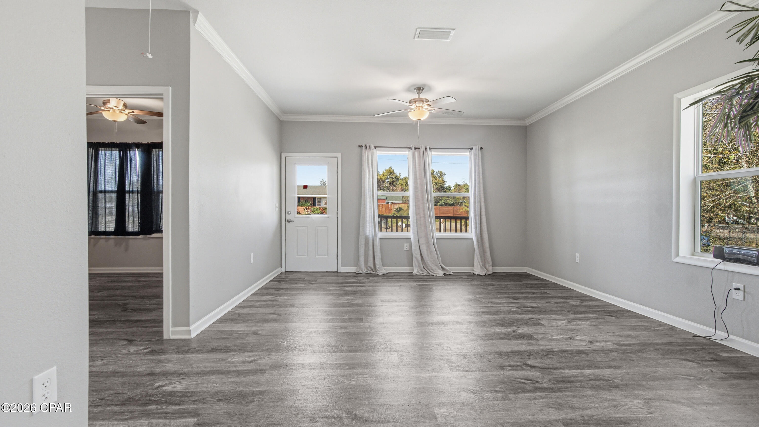 Image 4 For 604 Satsuma Avenue