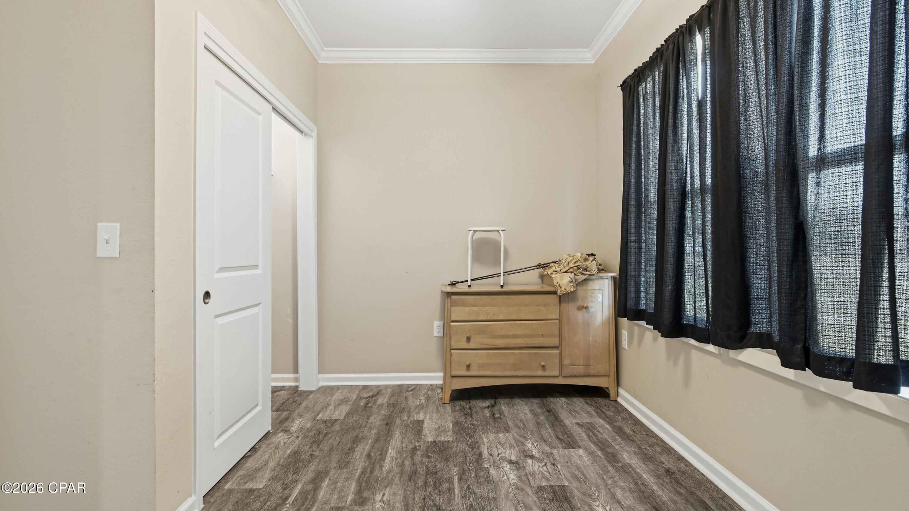 Image 8 For 604 Satsuma Avenue