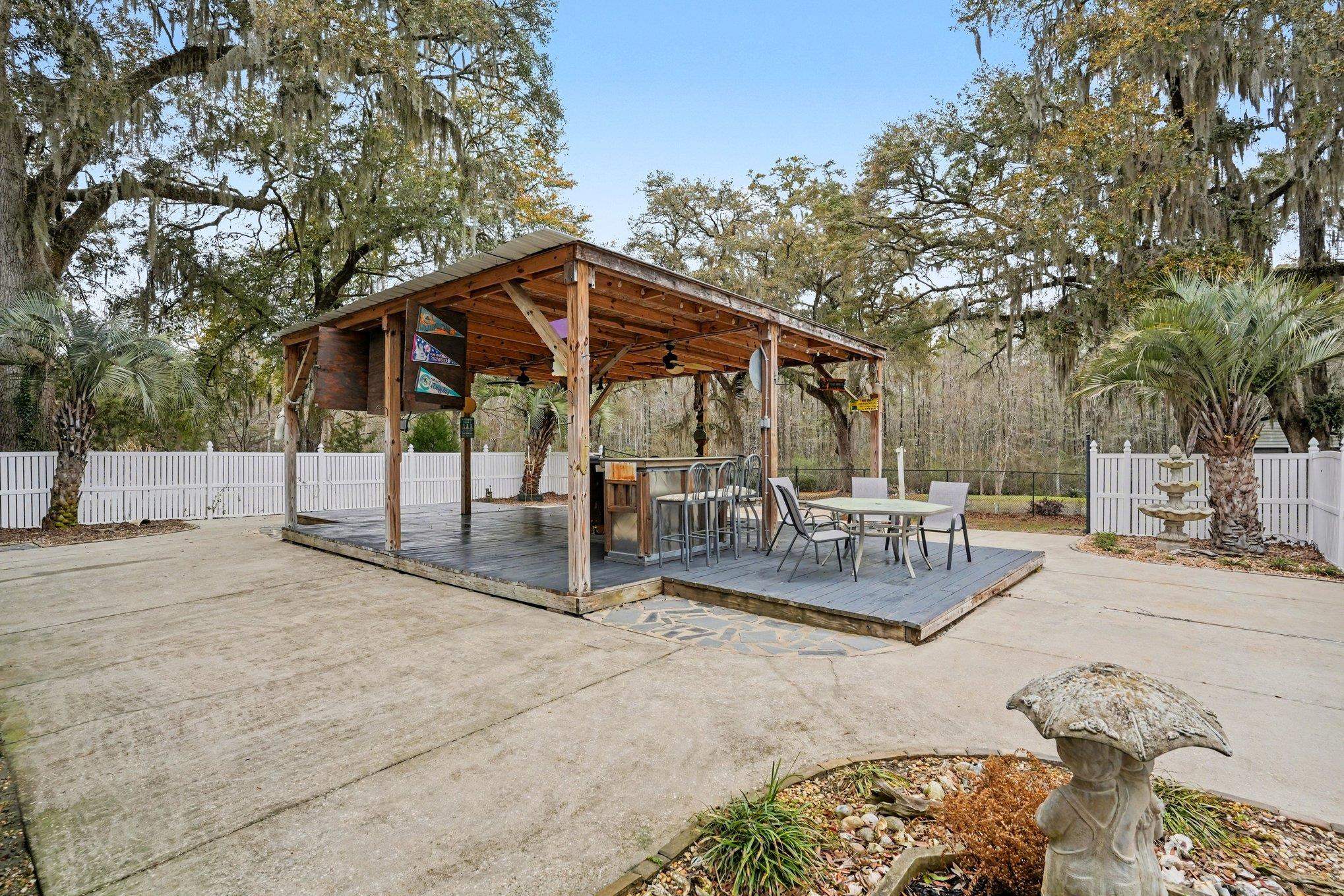 753 Robin Dr. 