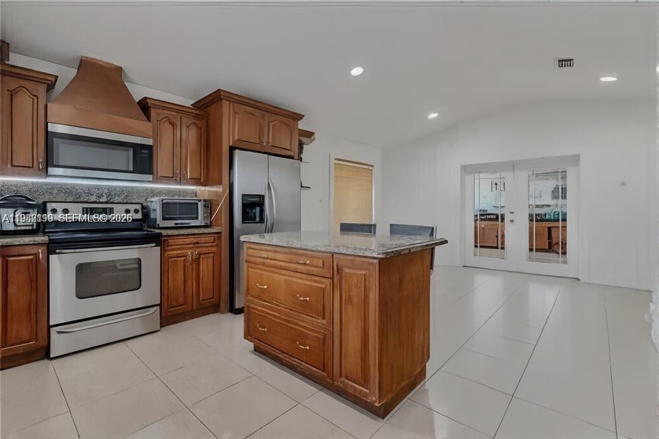 Property photo # 6