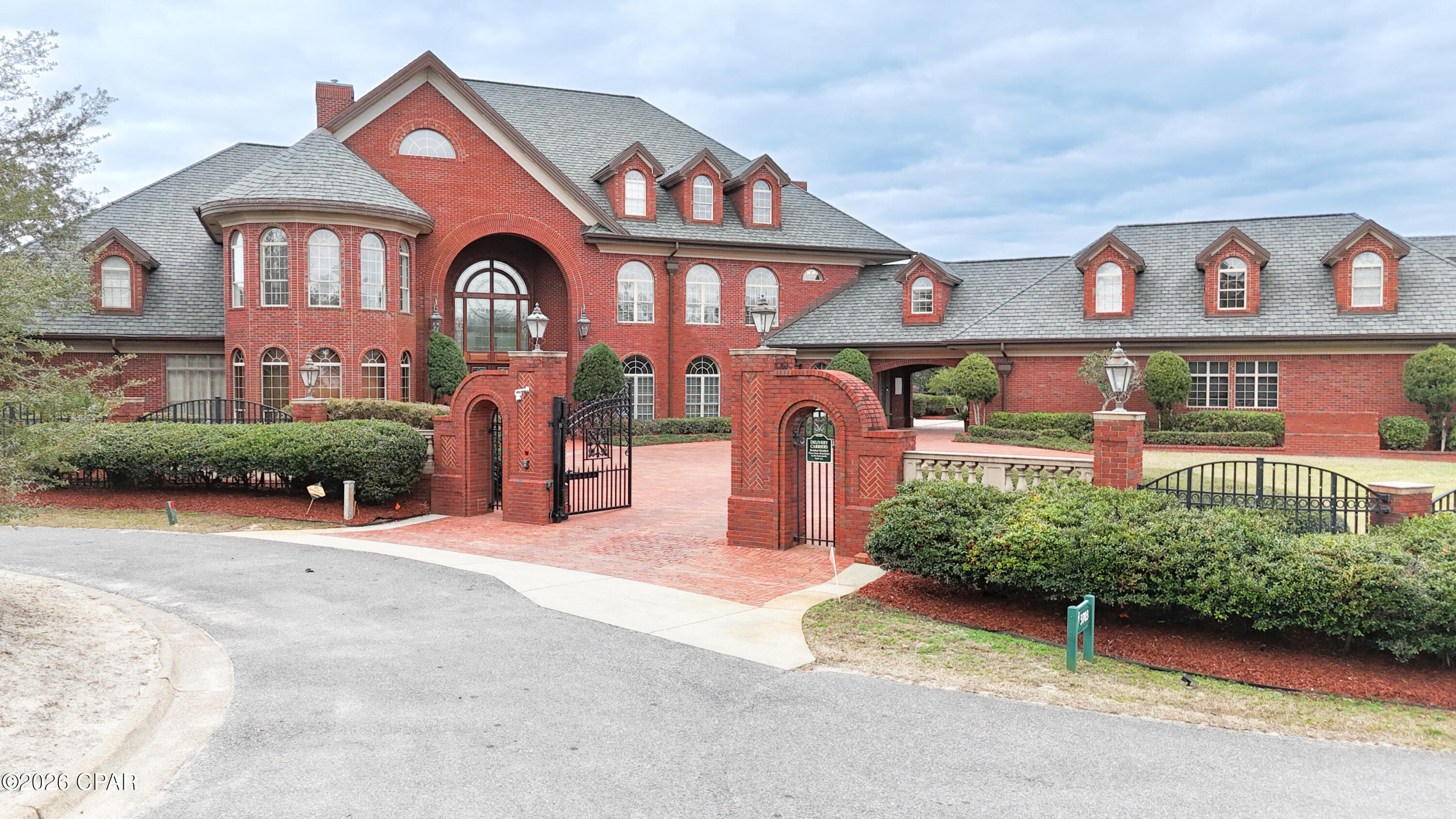 Listing photo id 2 for 3703 Preserve Bay Boulevard