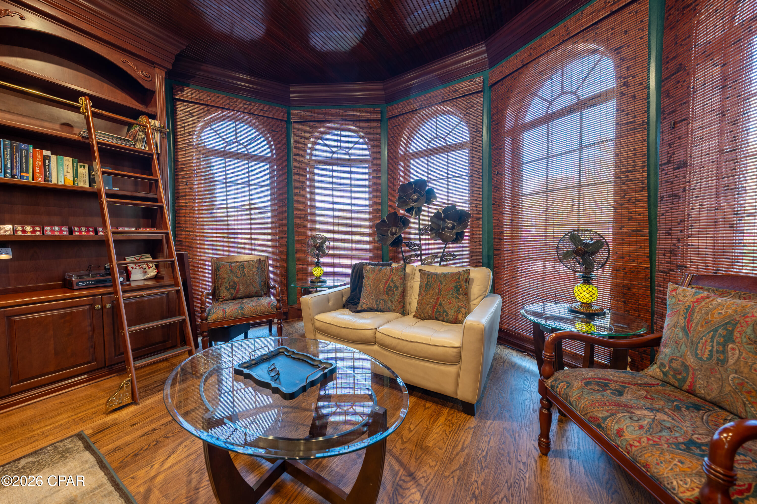 Listing photo id 33 for 3703 Preserve Bay Boulevard