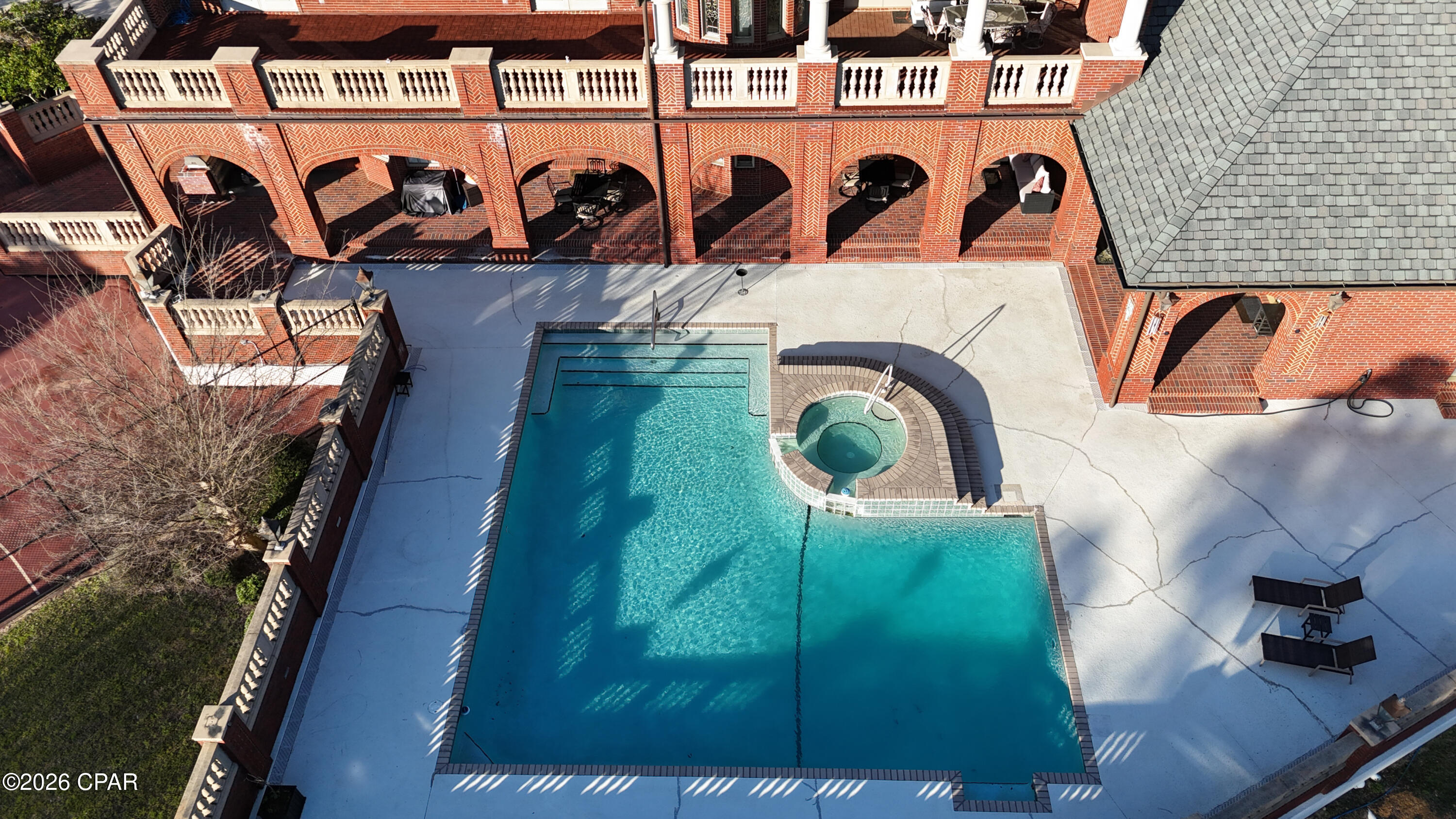 Listing photo id 90 for 3703 Preserve Bay Boulevard