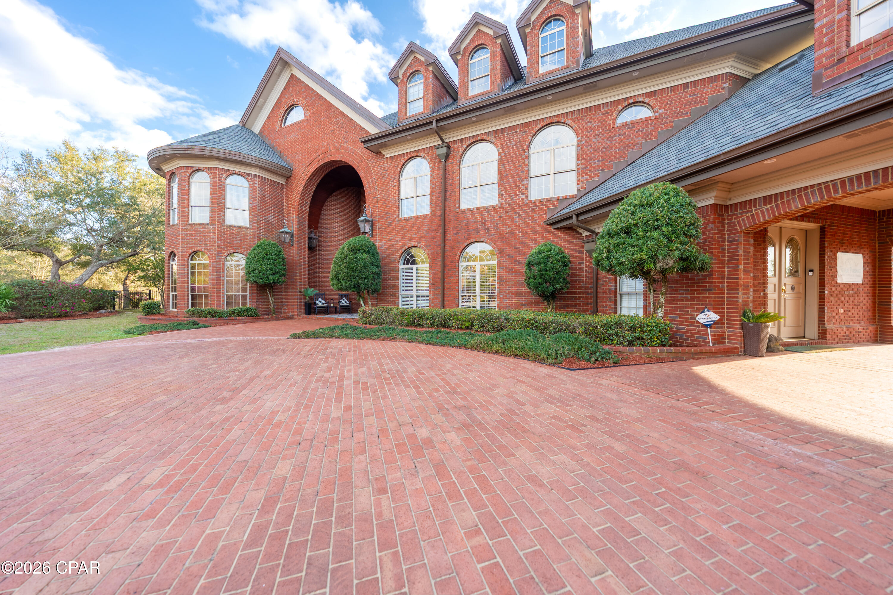 Listing photo id 94 for 3703 Preserve Bay Boulevard