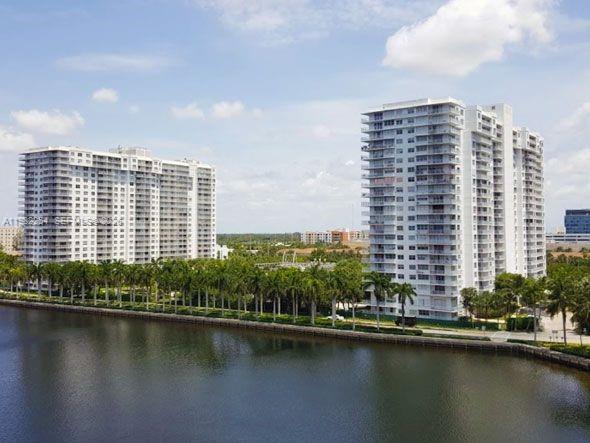 Admirals Port Condo West