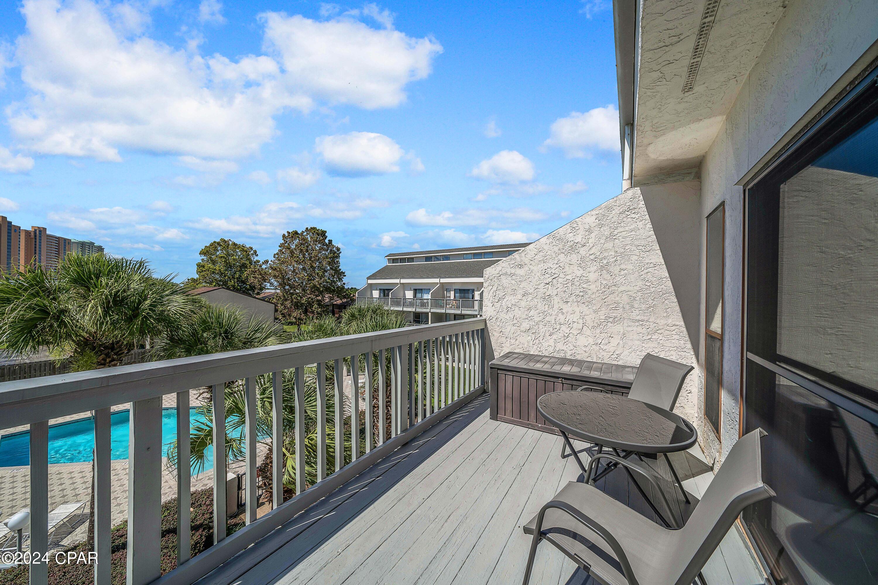 Image 29 For 17614 Front Beach Road 17e