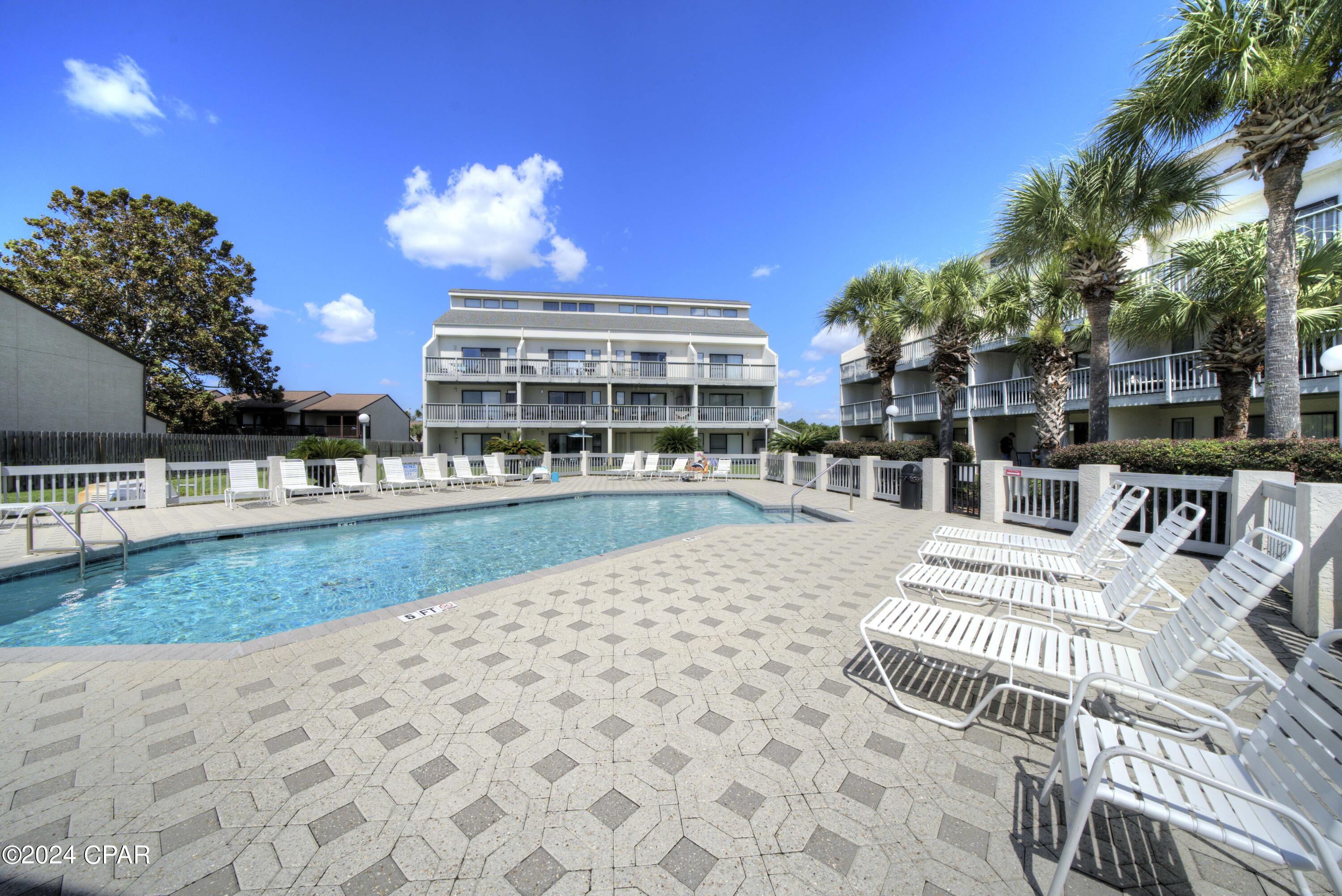 Image 31 For 17614 Front Beach Road 17e