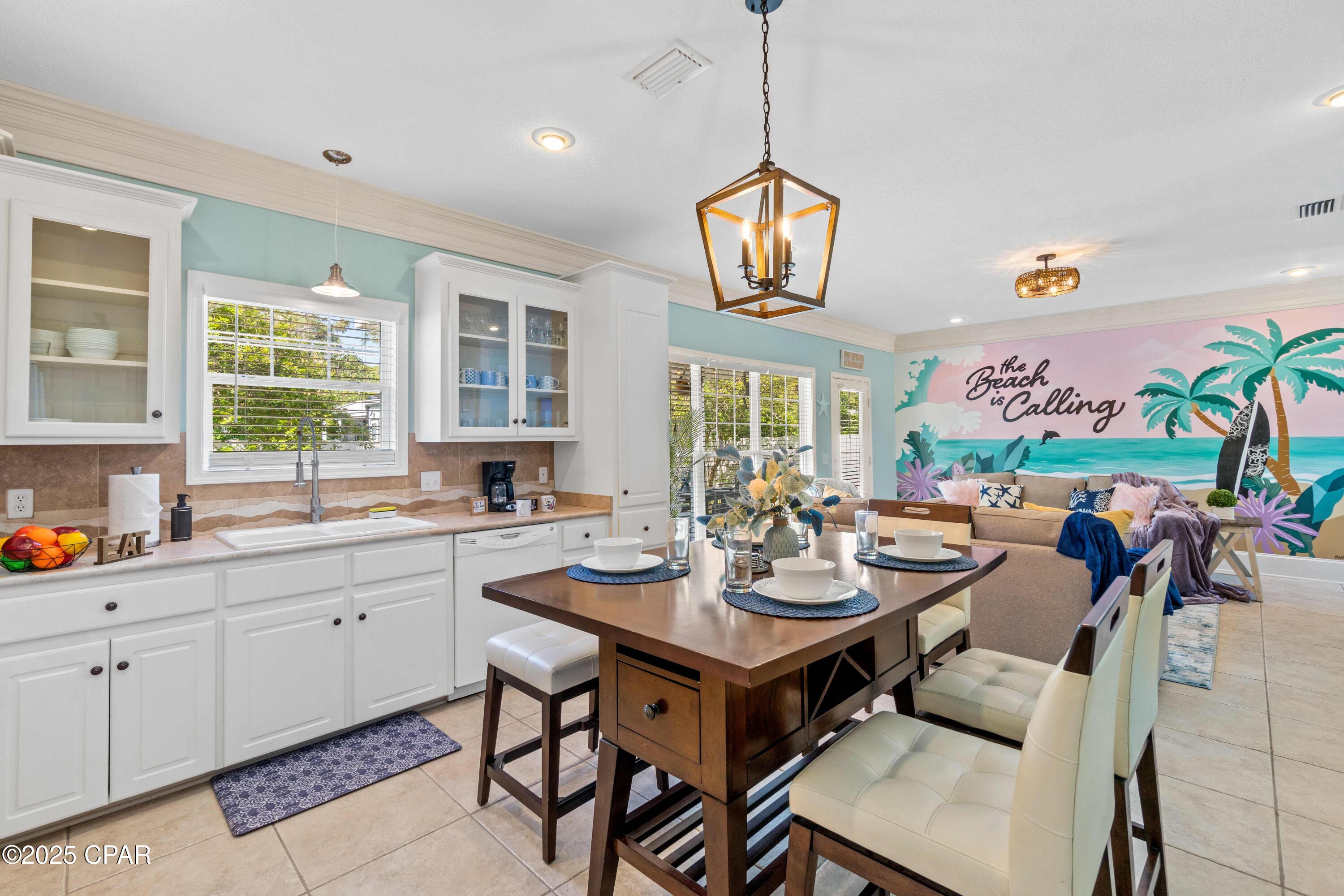 Image 8 For 9004 Polly Avenue