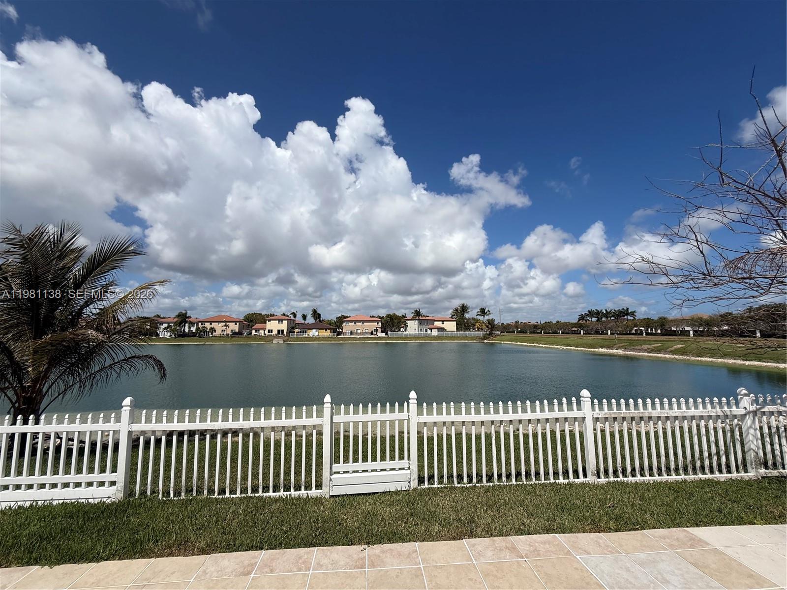 Floridian Bay Estates Sou