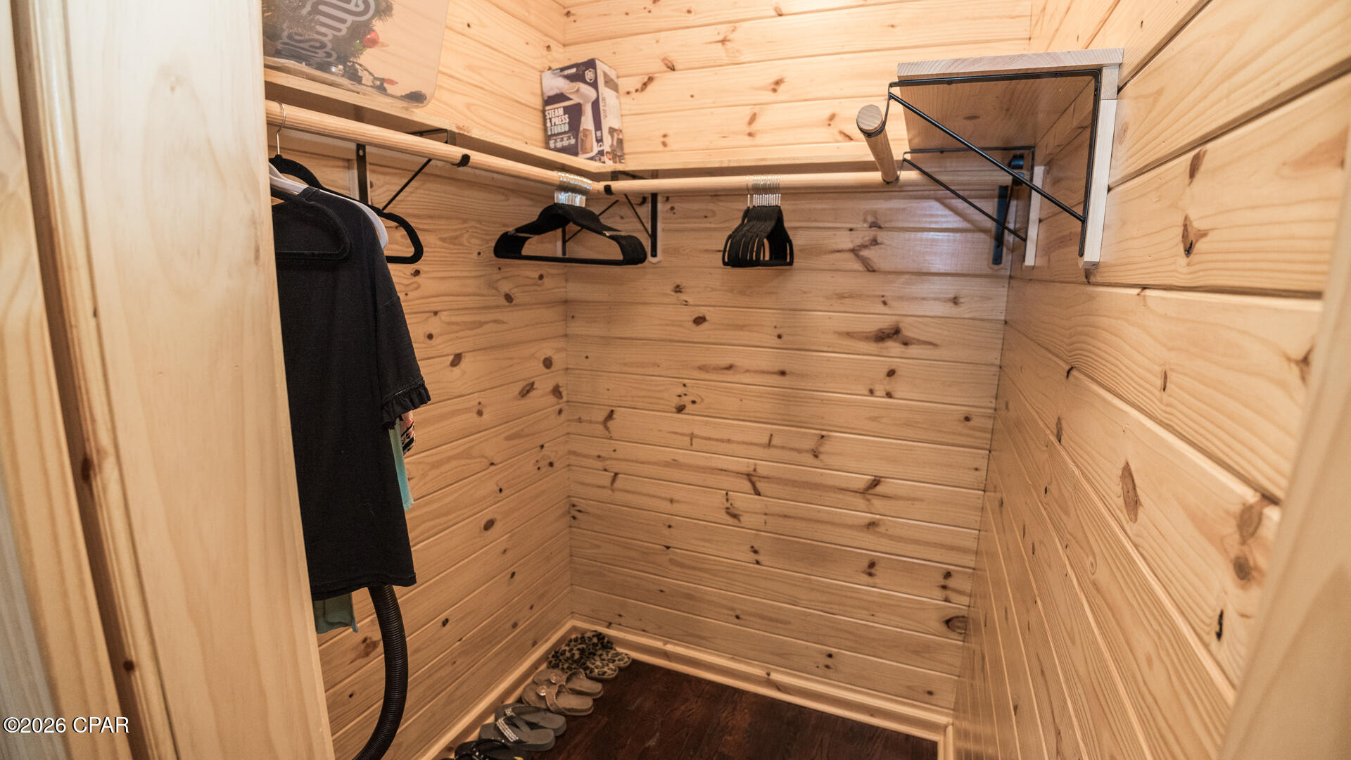 Image 28 For 854 Magnolia Avenue