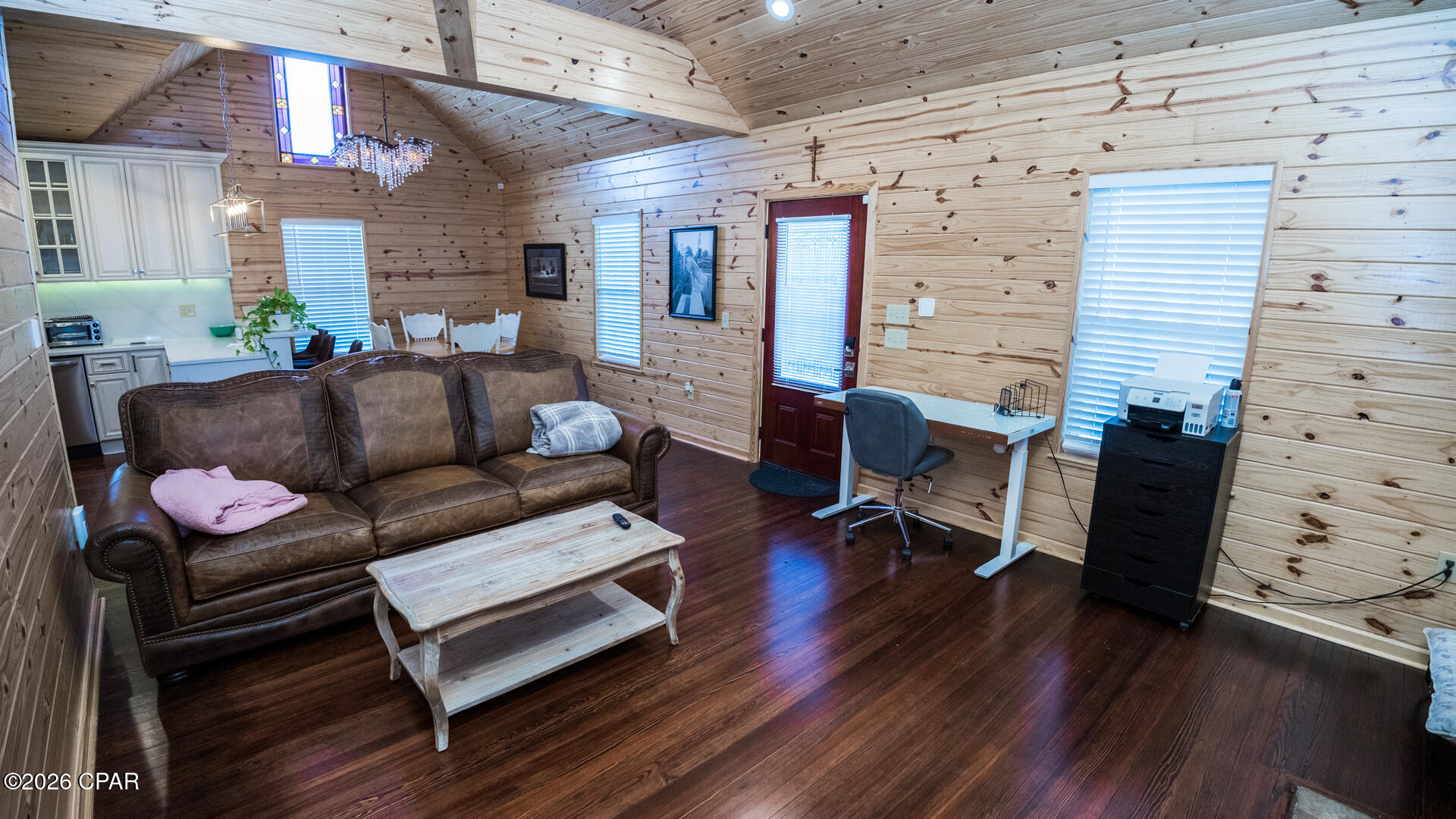 Image 7 For 854 Magnolia Avenue