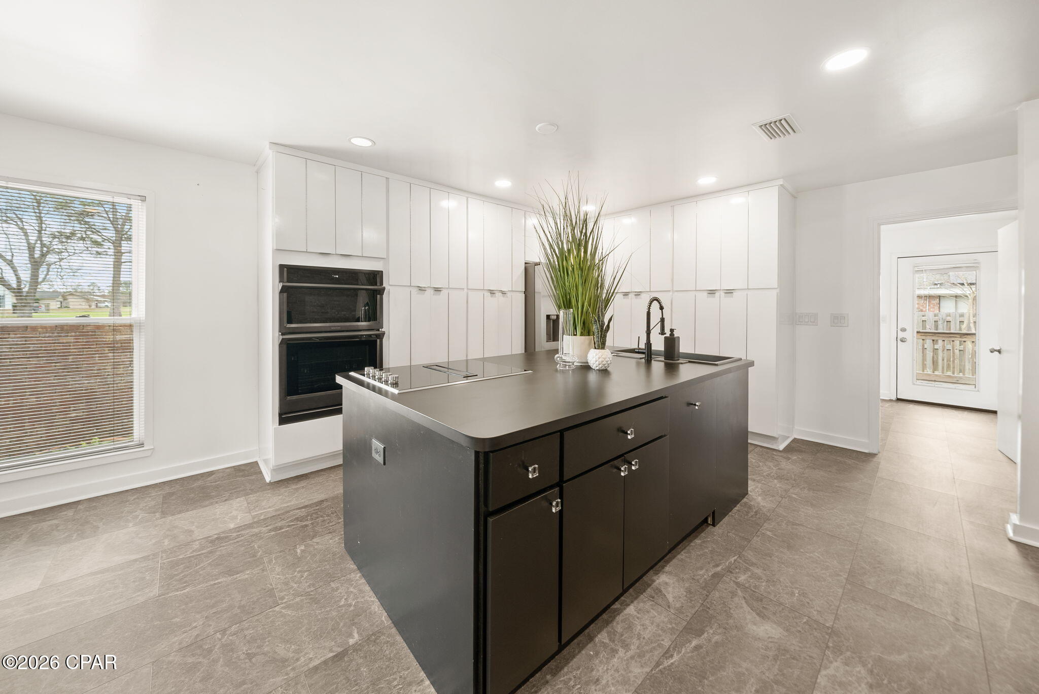 Image 14 For 1006 Goose Bayou Road