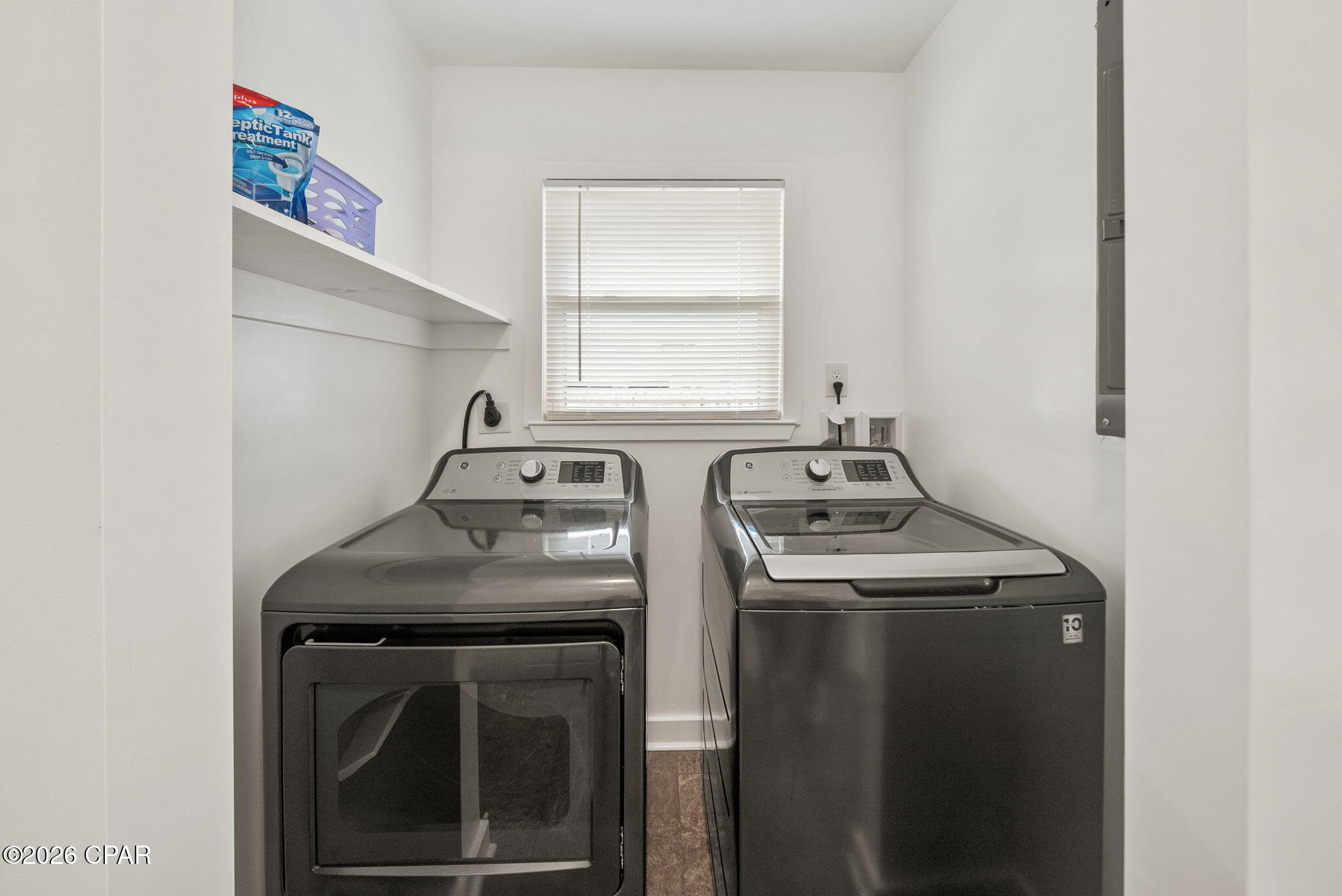 Image 37 For 1006 Goose Bayou Road