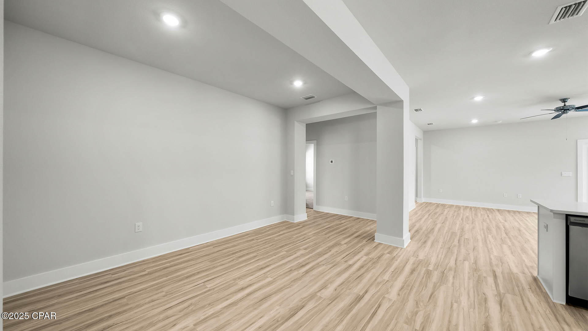 Image 4 For 590 Norris Drive