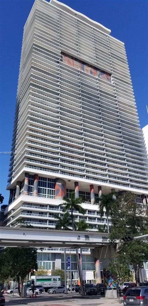 50 Biscayne Condo
