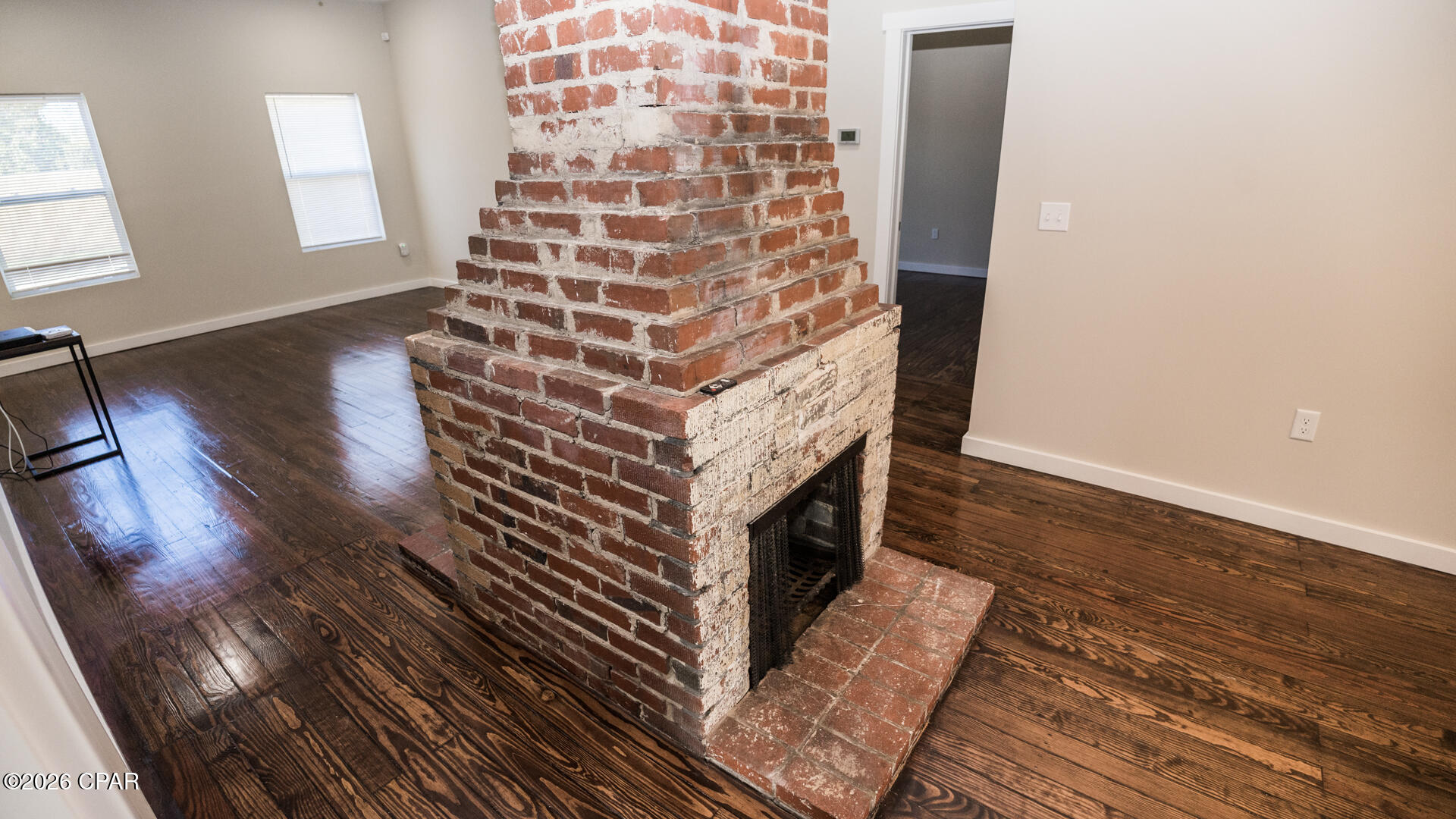 Listing photo id 11 for 5045 Highway 98