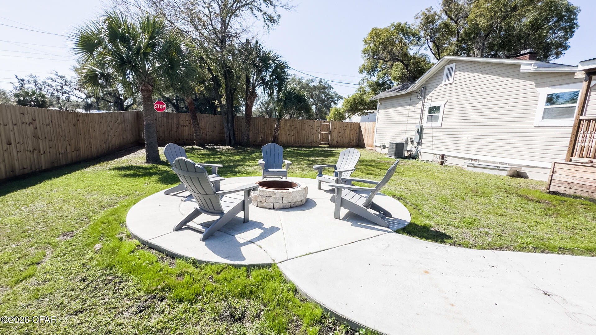 Listing photo id 46 for 5045 Highway 98