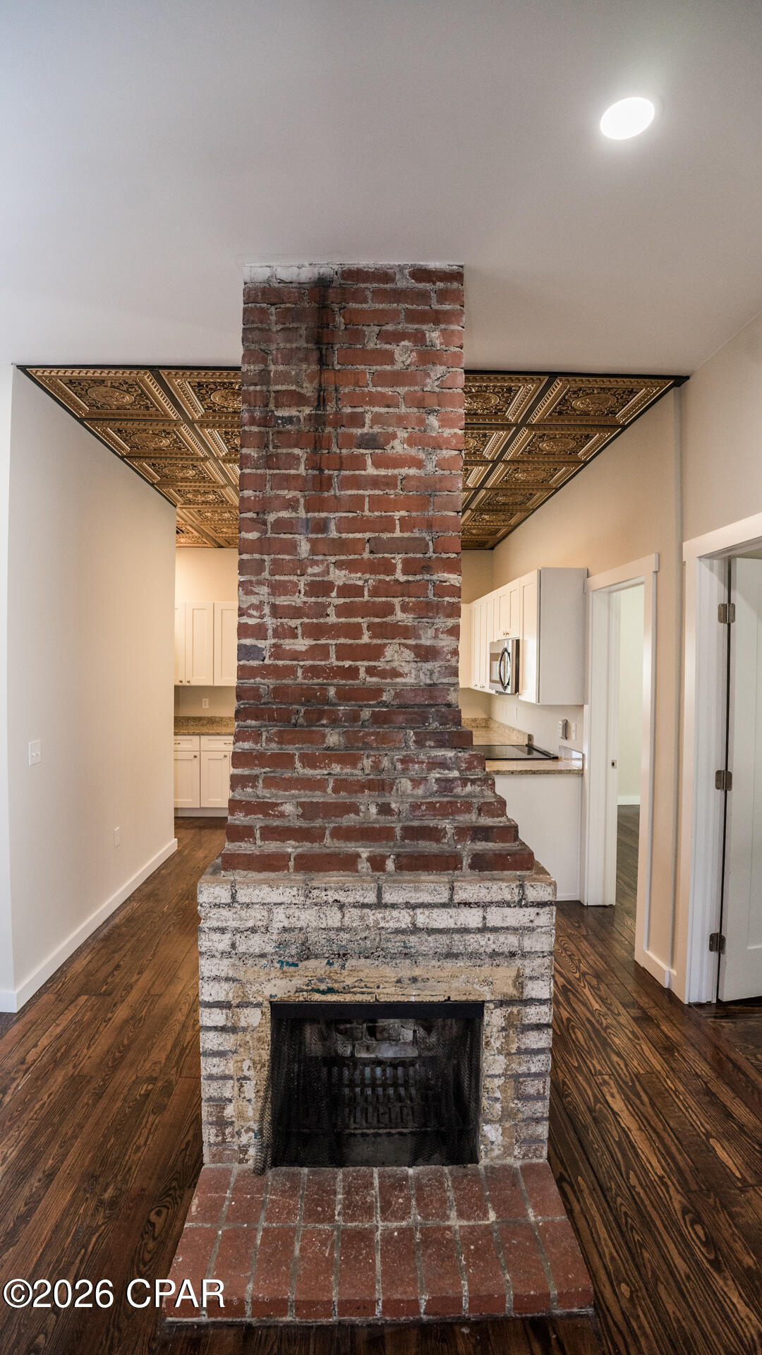 Listing photo id 7 for 5045 Highway 98