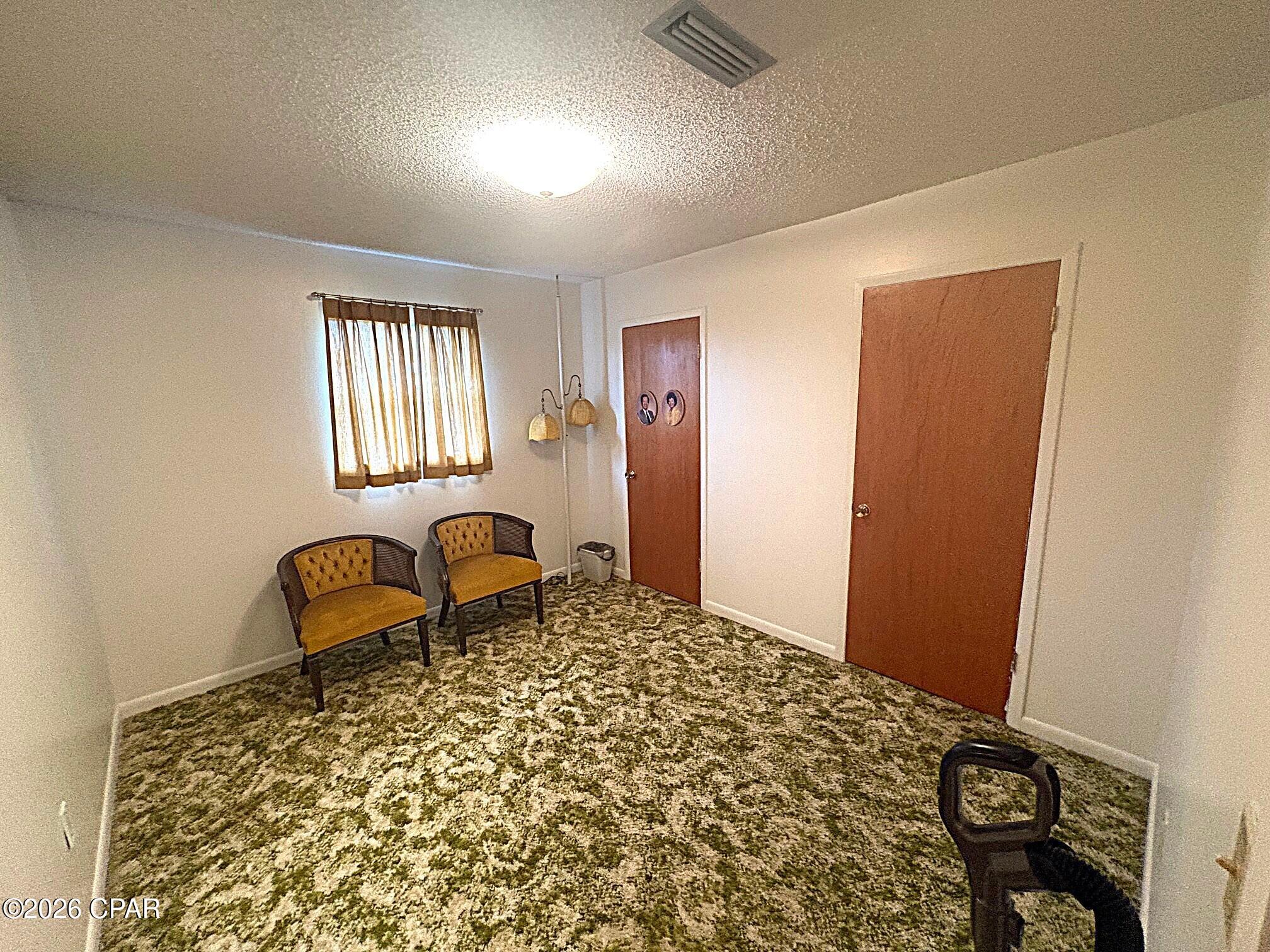 Image 16 For 4642 River Drive