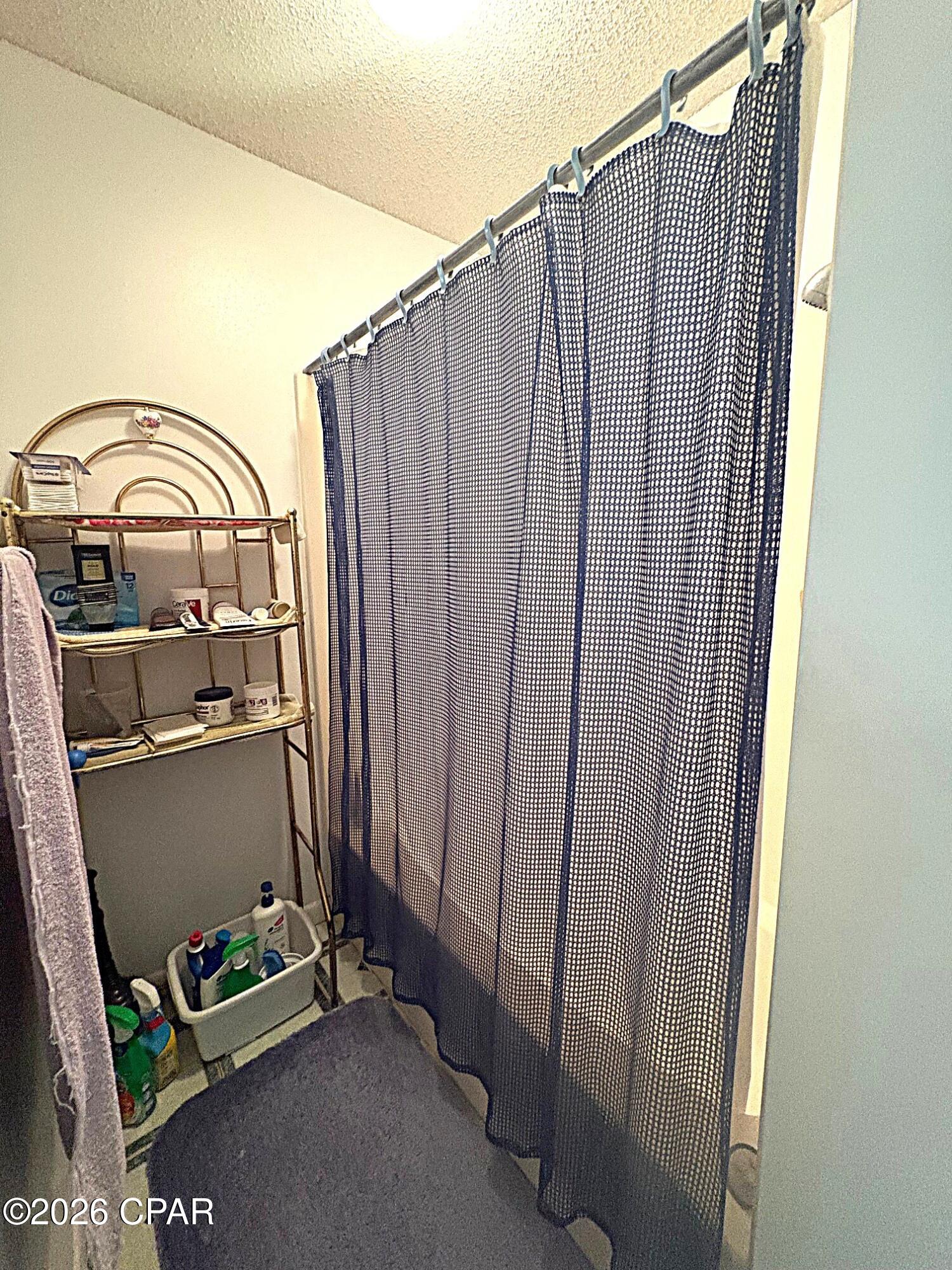 Image 19 For 4642 River Drive