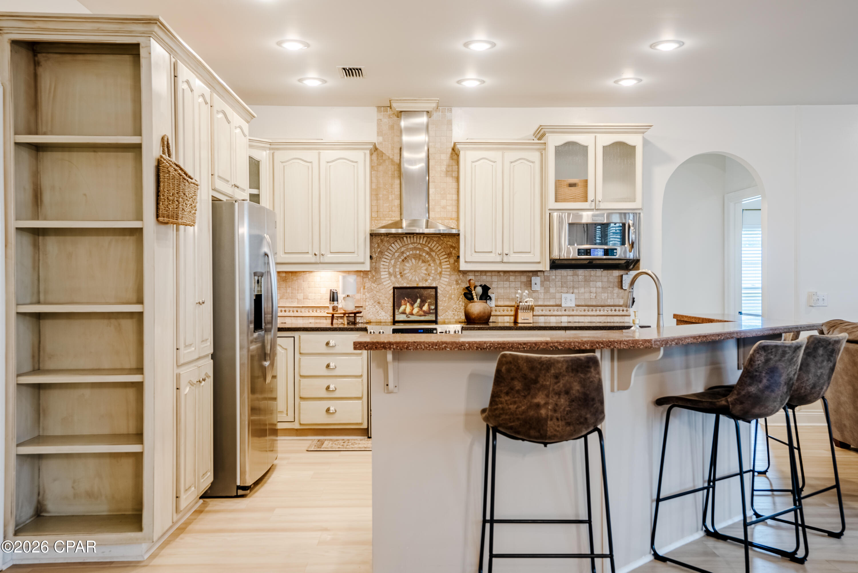 Image 13 For 7528 Kingswood Road