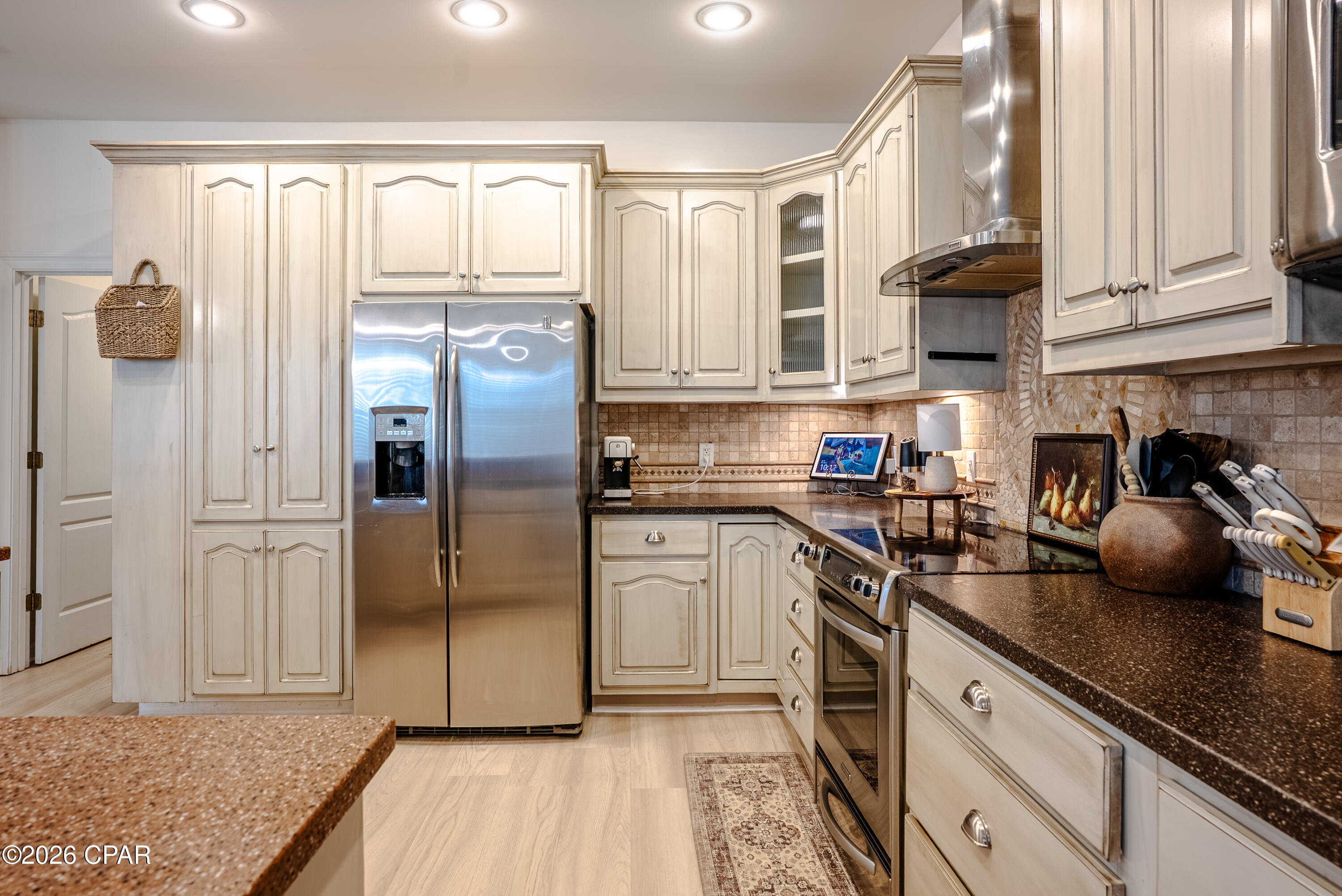 Image 17 For 7528 Kingswood Road