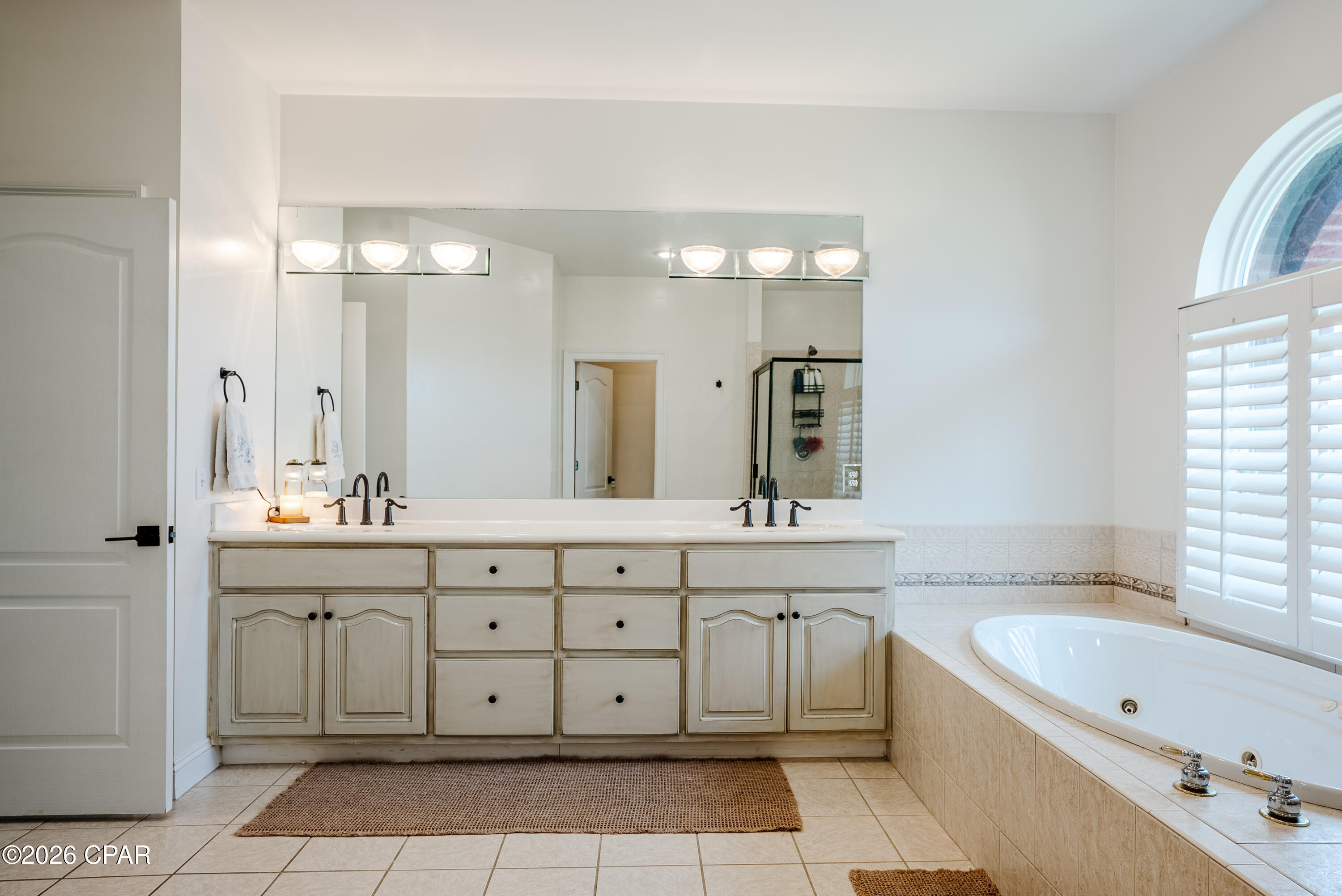 Image 37 For 7528 Kingswood Road