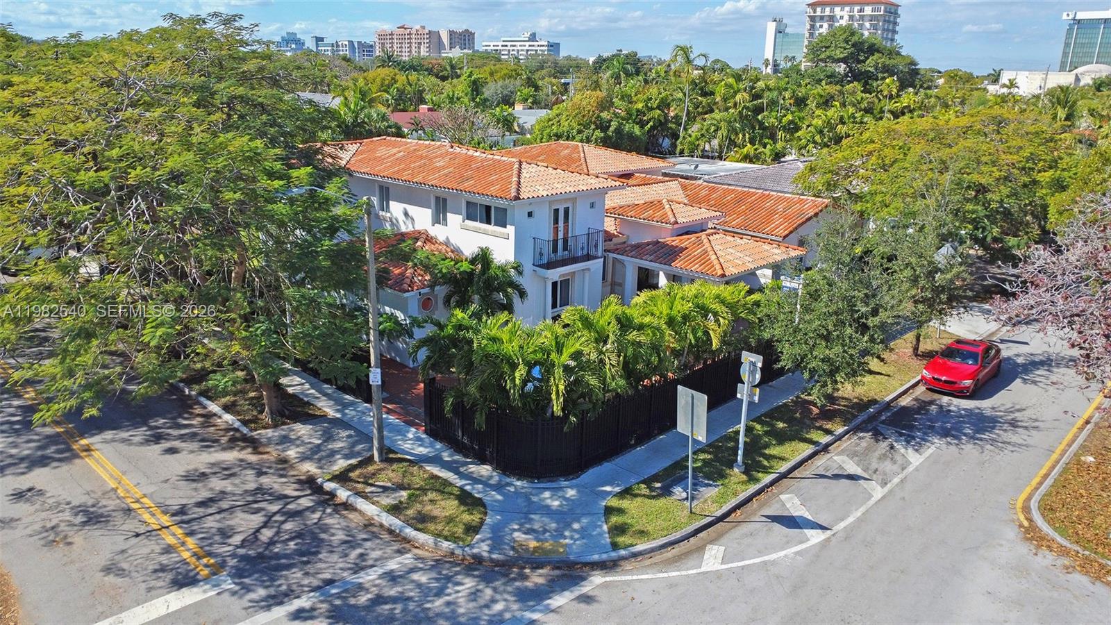Brickell Hammock Un 1