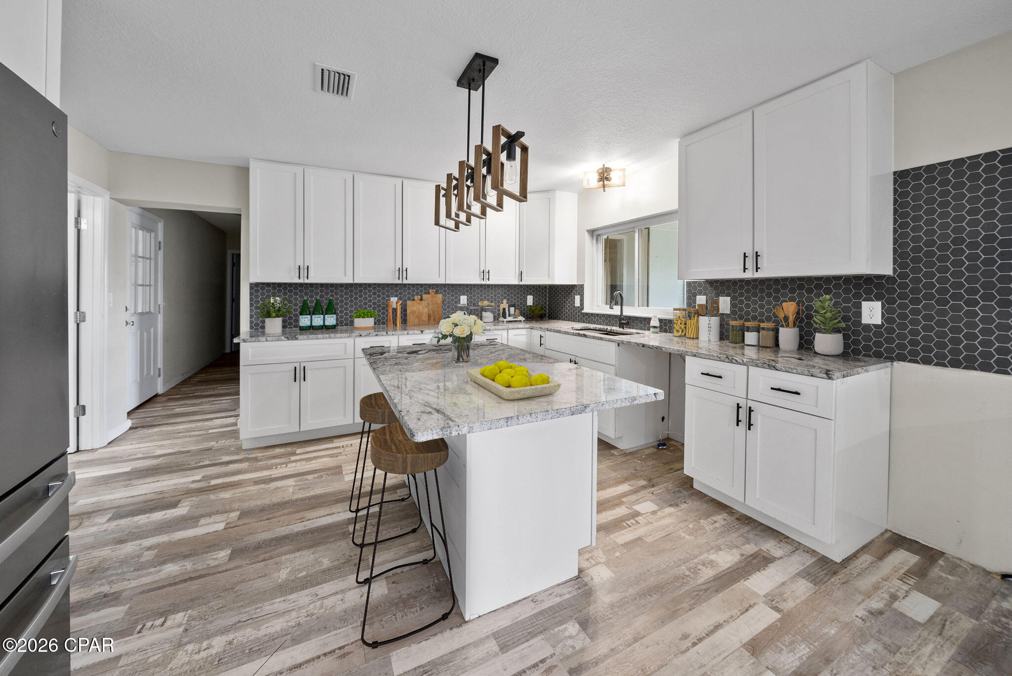 Image 11 For 1135 Bay Drive